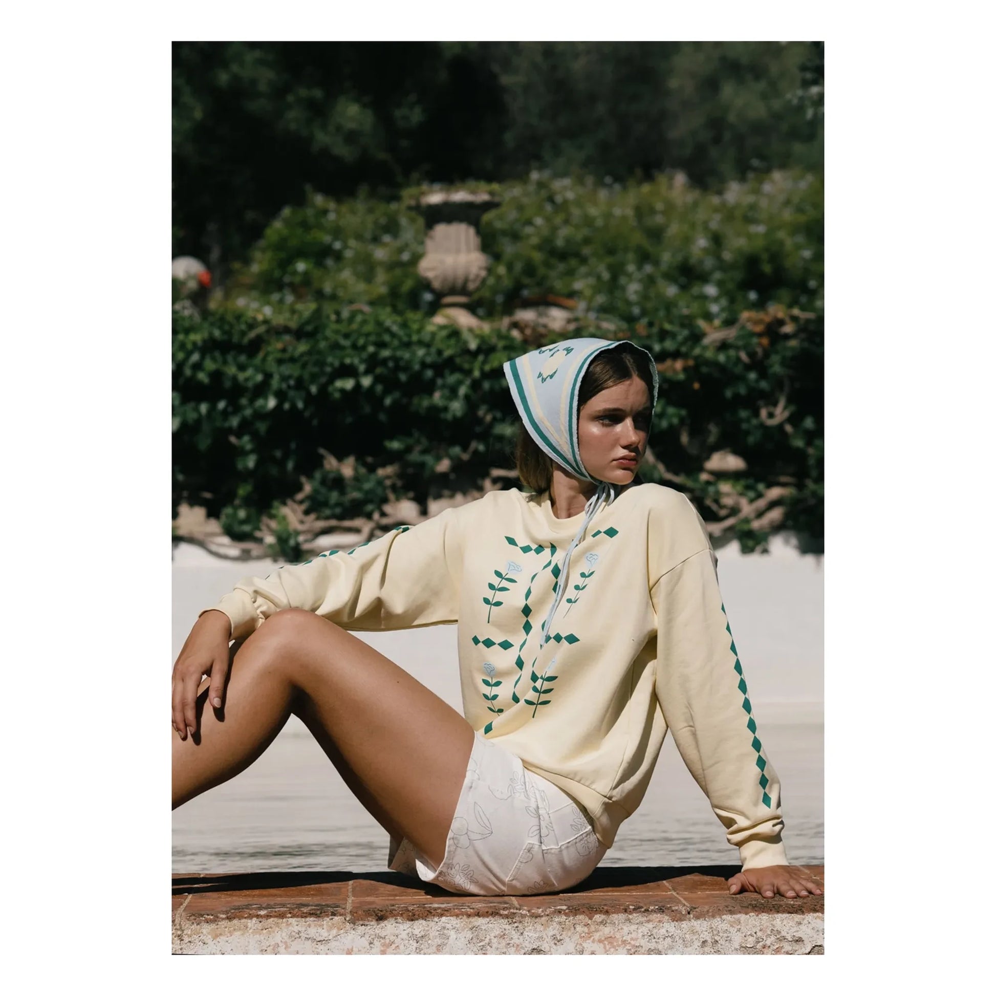 The Tiny Big Sister - Organic cotton flower sweatshirt | Yellow