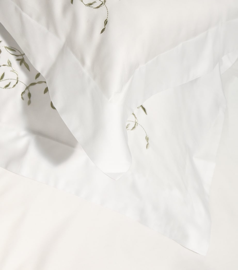 Tresco Embroidered King Flat Sheet (275cm x 275cm)