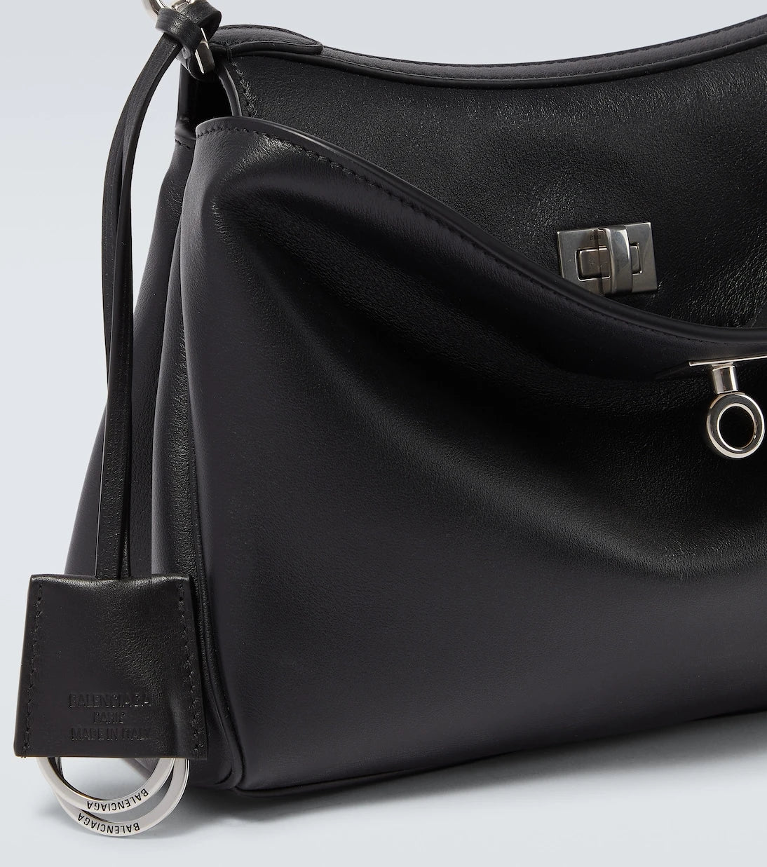 Balenciaga - حقيبة ماسنجر Rodeo Small من الجلد