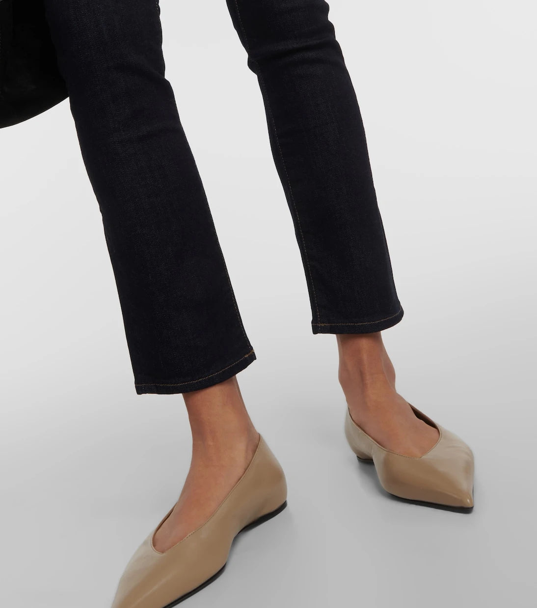 AG Jeans - بنطلون جينز ماري سكيني بخصر مرتفع