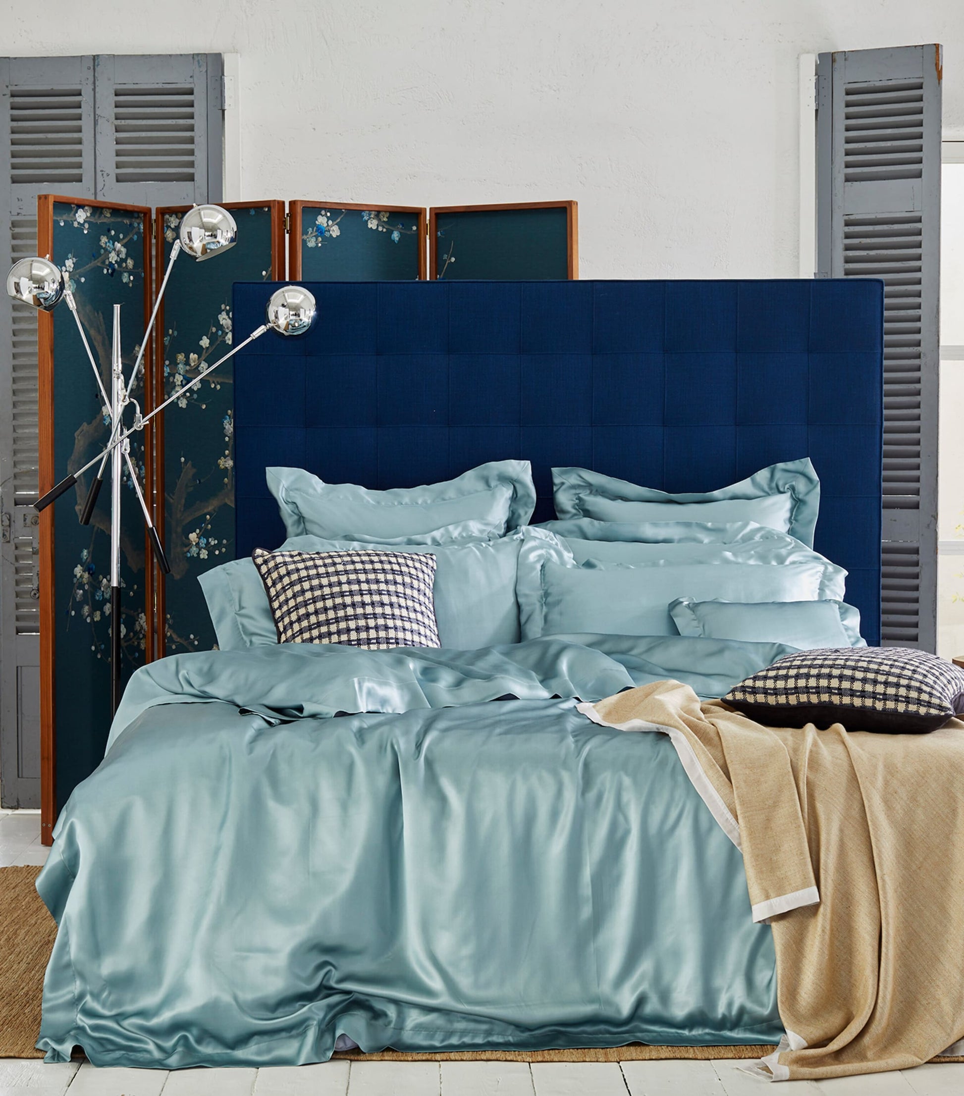 Silk King Flat Sheet (280cm x 310cm)