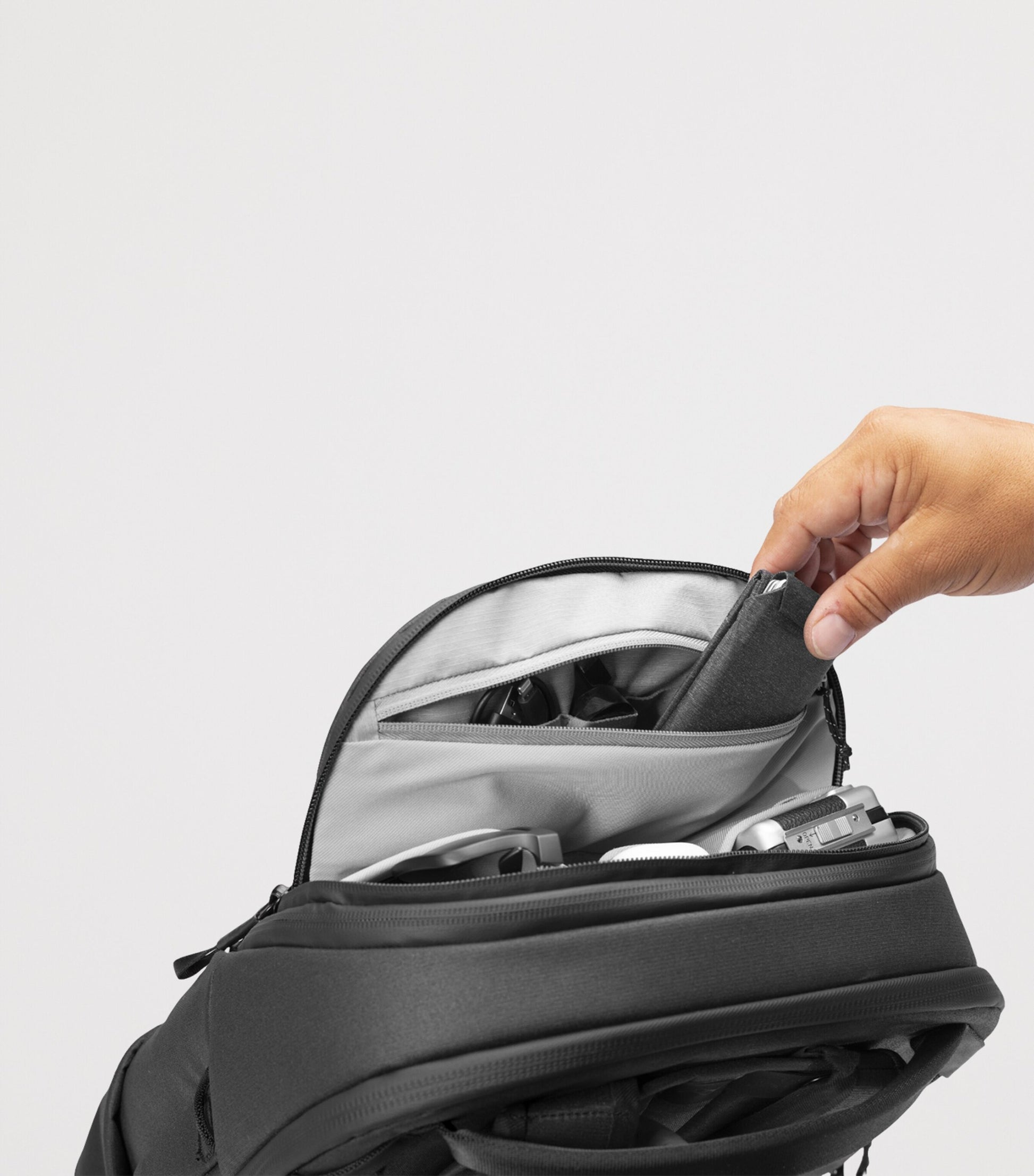 Canvas Expandable 30-Litre Travel Backpack