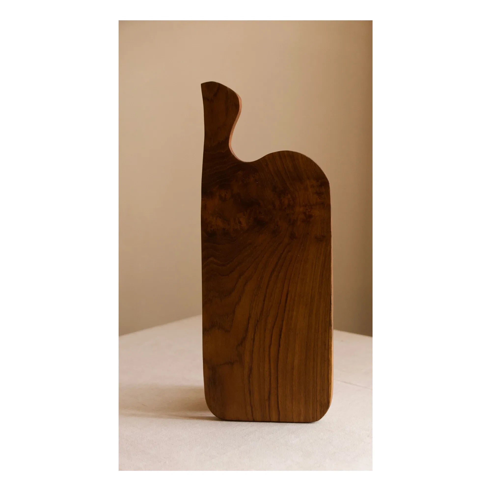 Woodmata - Teak cutting board with handle | Teak