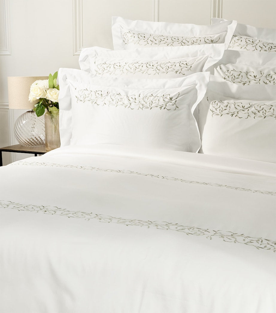 Tresco Embroidered King Duvet Cover Set (230cm x 220cm)