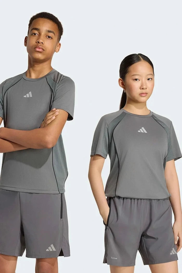 adidas тениска за деца TRAIN ESSENTIALS SEASONAL