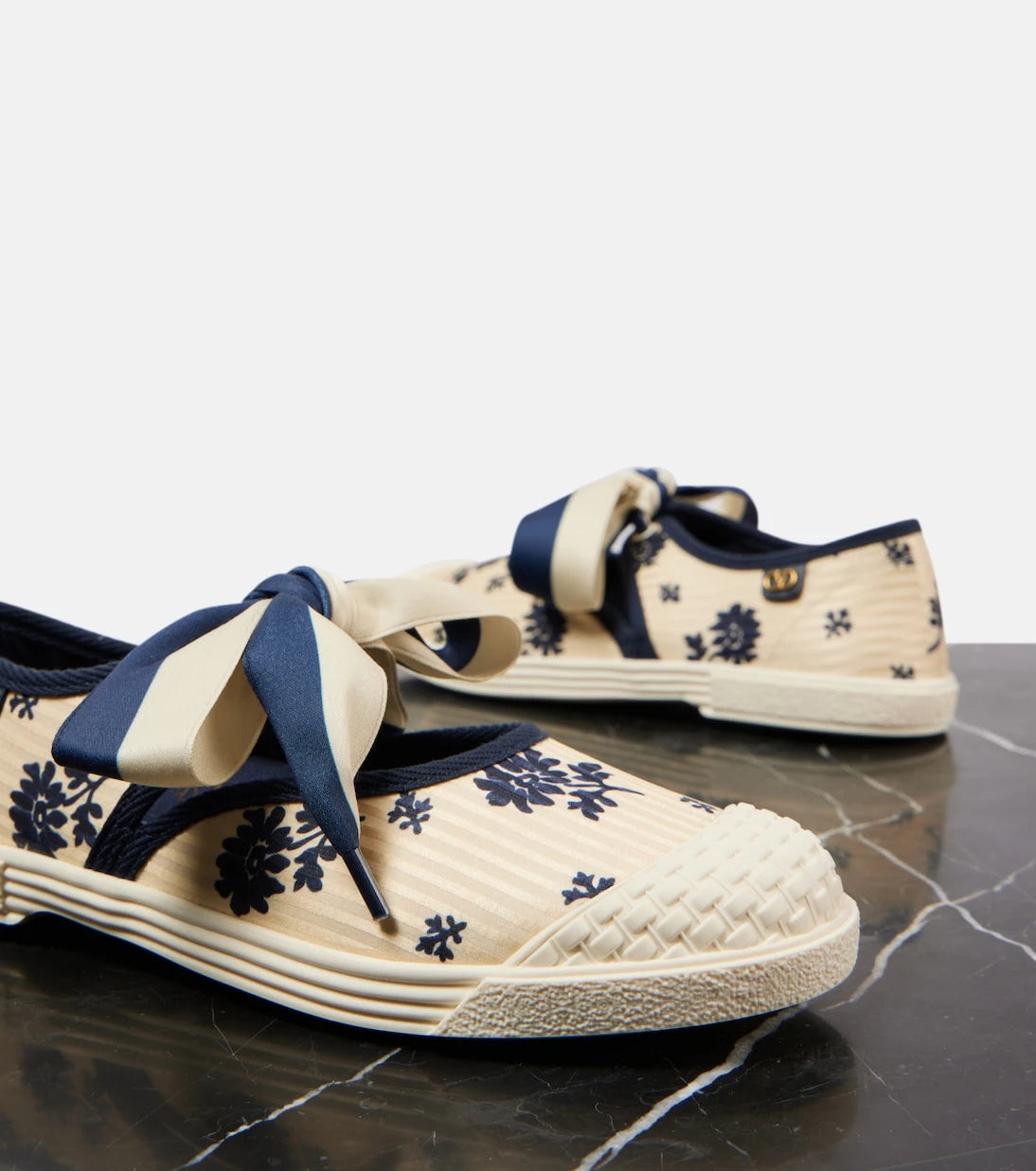 Valentino Garavani - Bay By Bay printed canvas sneakers