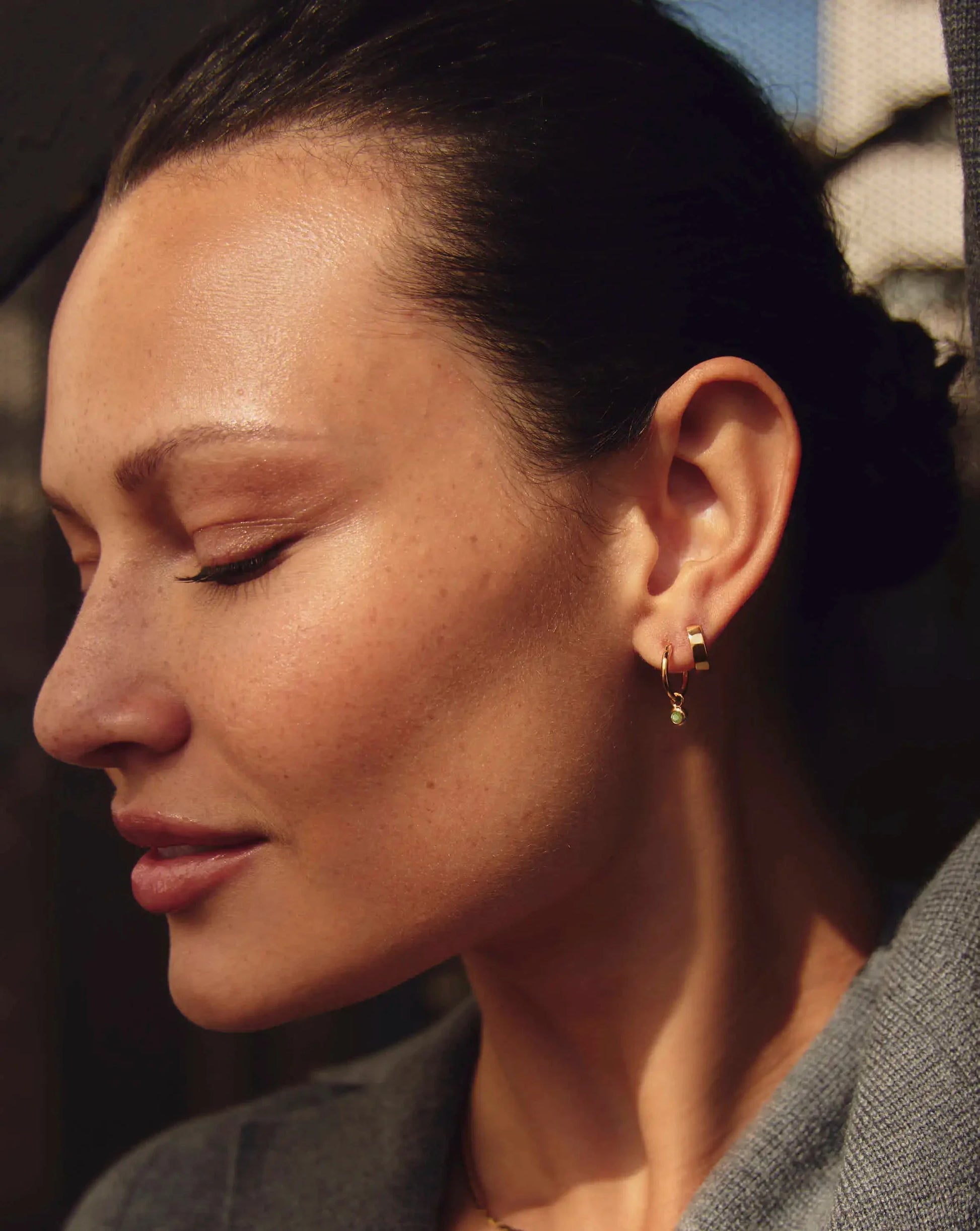 August Birthstone Mini Charm Hoop Earrings | 18ct Gold Vermeil/Peridot Earrings Missoma 