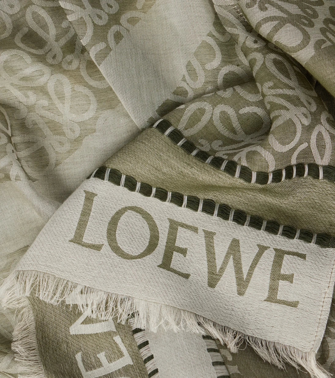 Loewe - وشاح قطني الجاكار Anagram