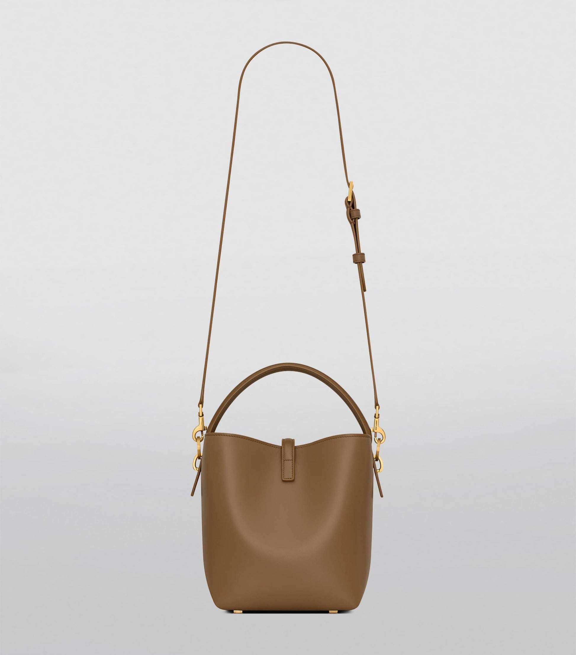Beige Small Le 37 Bucket Bag
