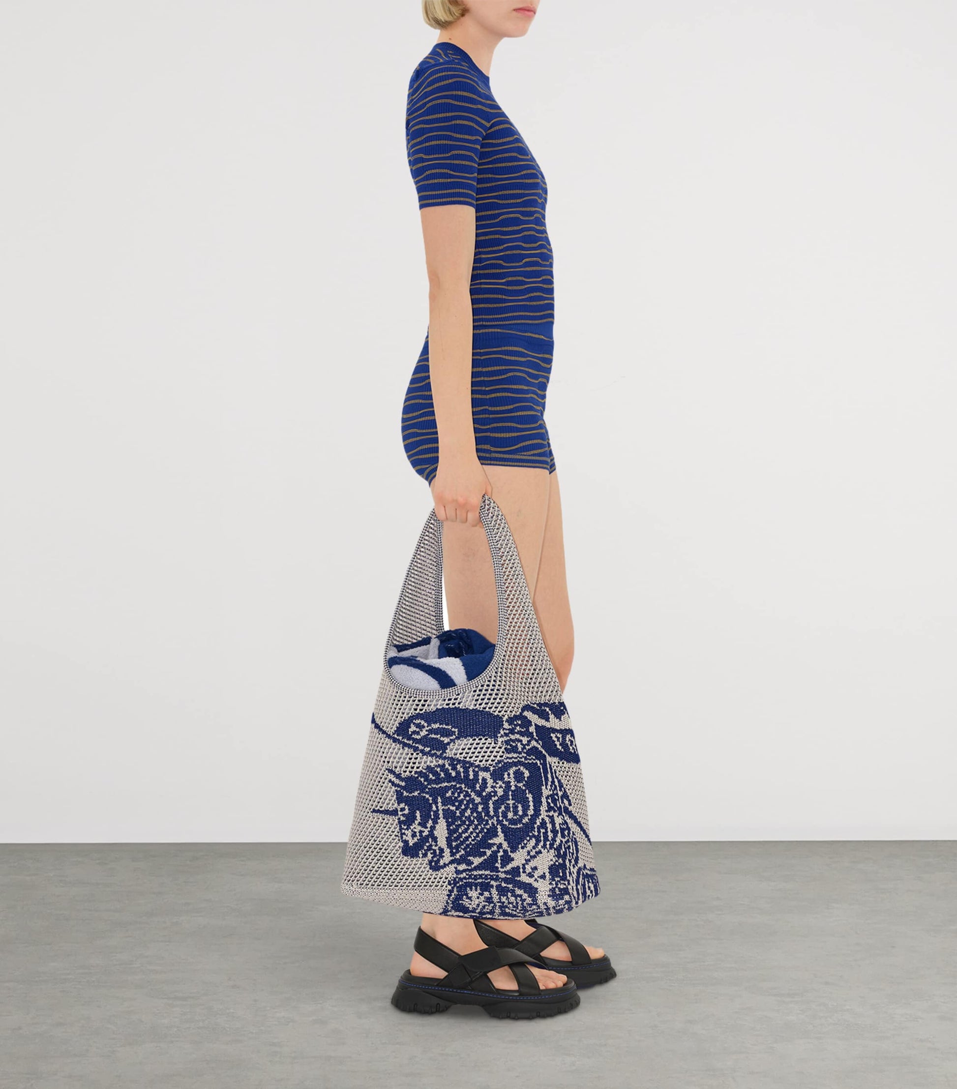 Burberry White Large Crochet Equestrian Knight Design Shoulder Bag