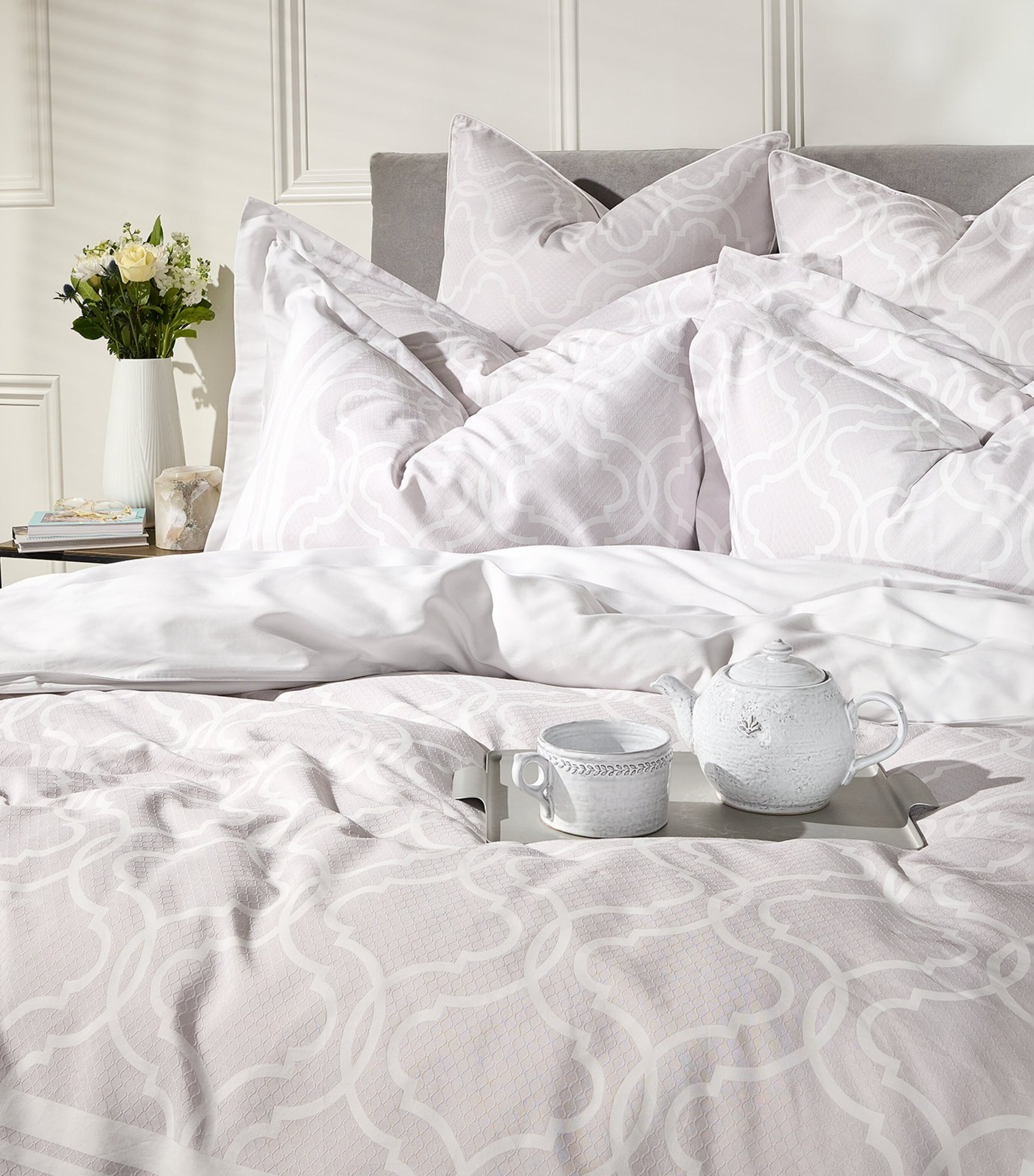 Roowa Super King Fitted Sheet (180cm x 200cm)