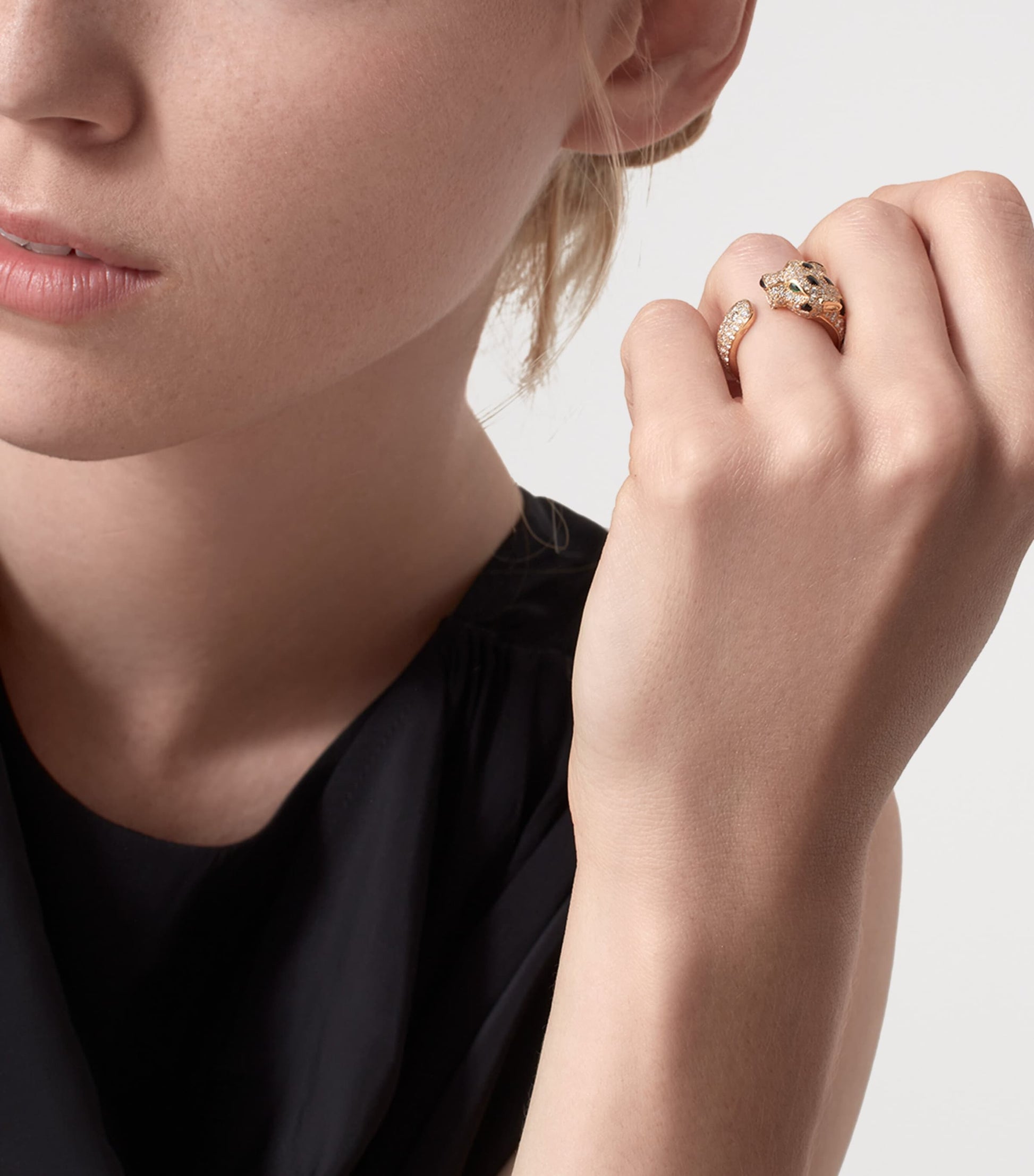 Yellow Gold, Diamond and Emerald Panthère de Cartier Ring