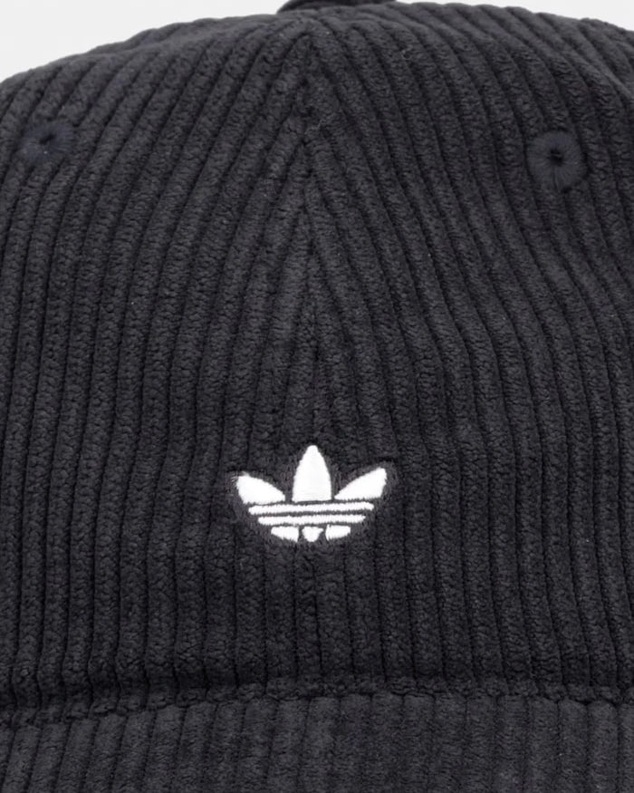 adidas Originals şapka vizörlü