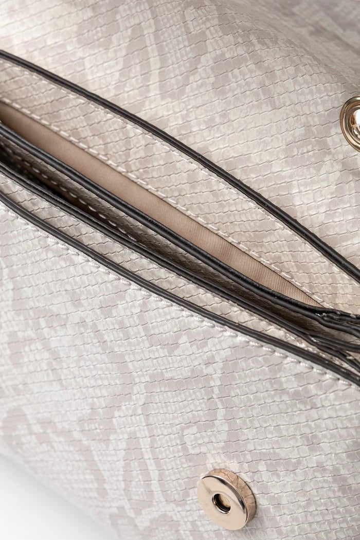 Чанта Guess SERENOVA