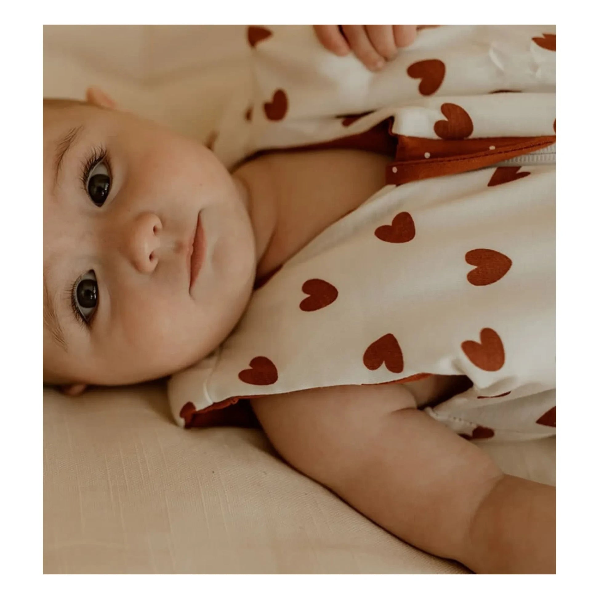 Les Petites Billes - Cœurs reversible multi-season sleeping bag | Terracotta