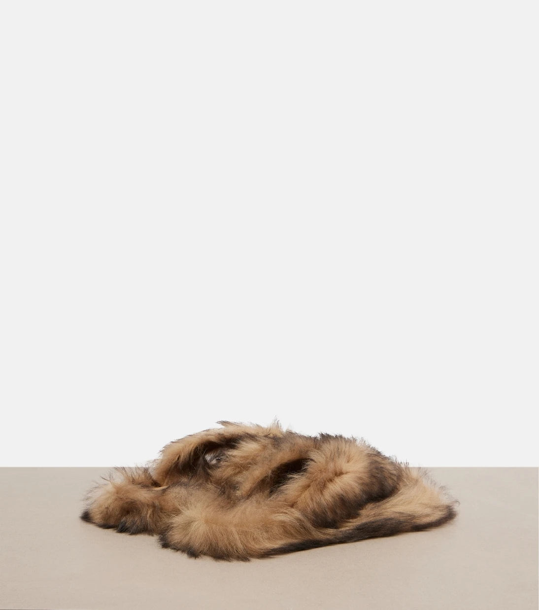 Dolce&Gabbana - Shearling thong sandals