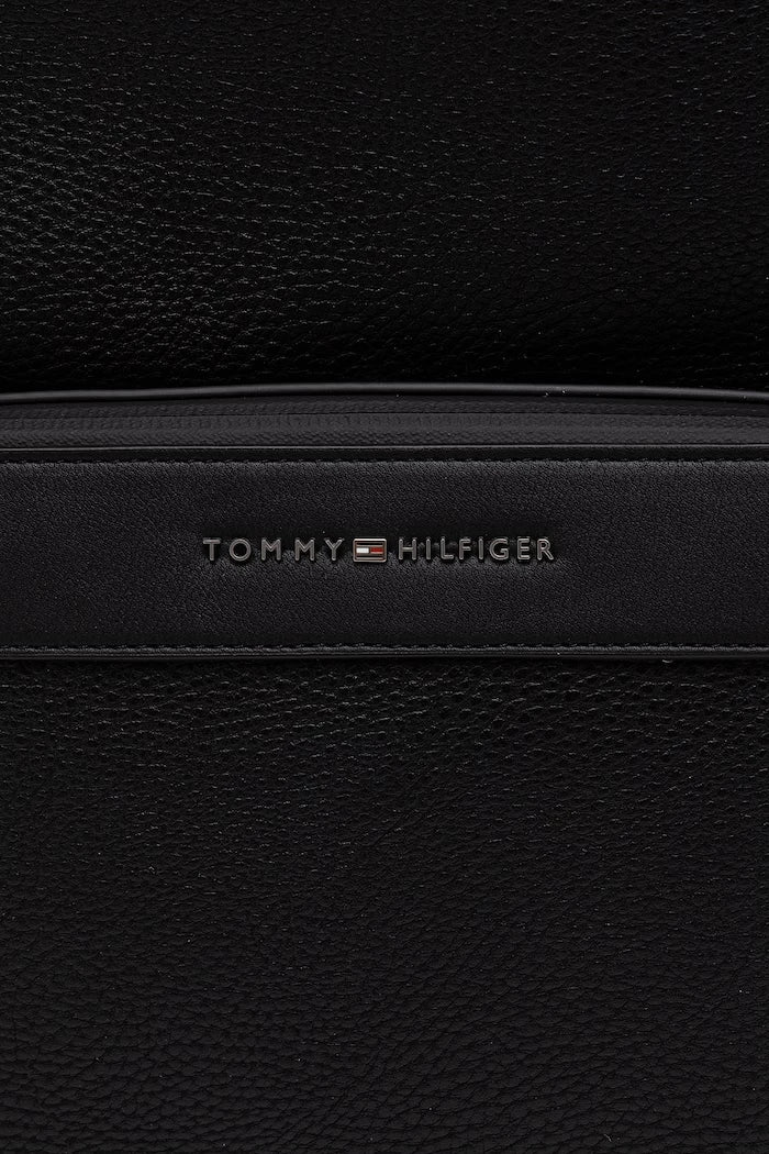 Tommy Hilfiger erkek suni deri sırt çantası
