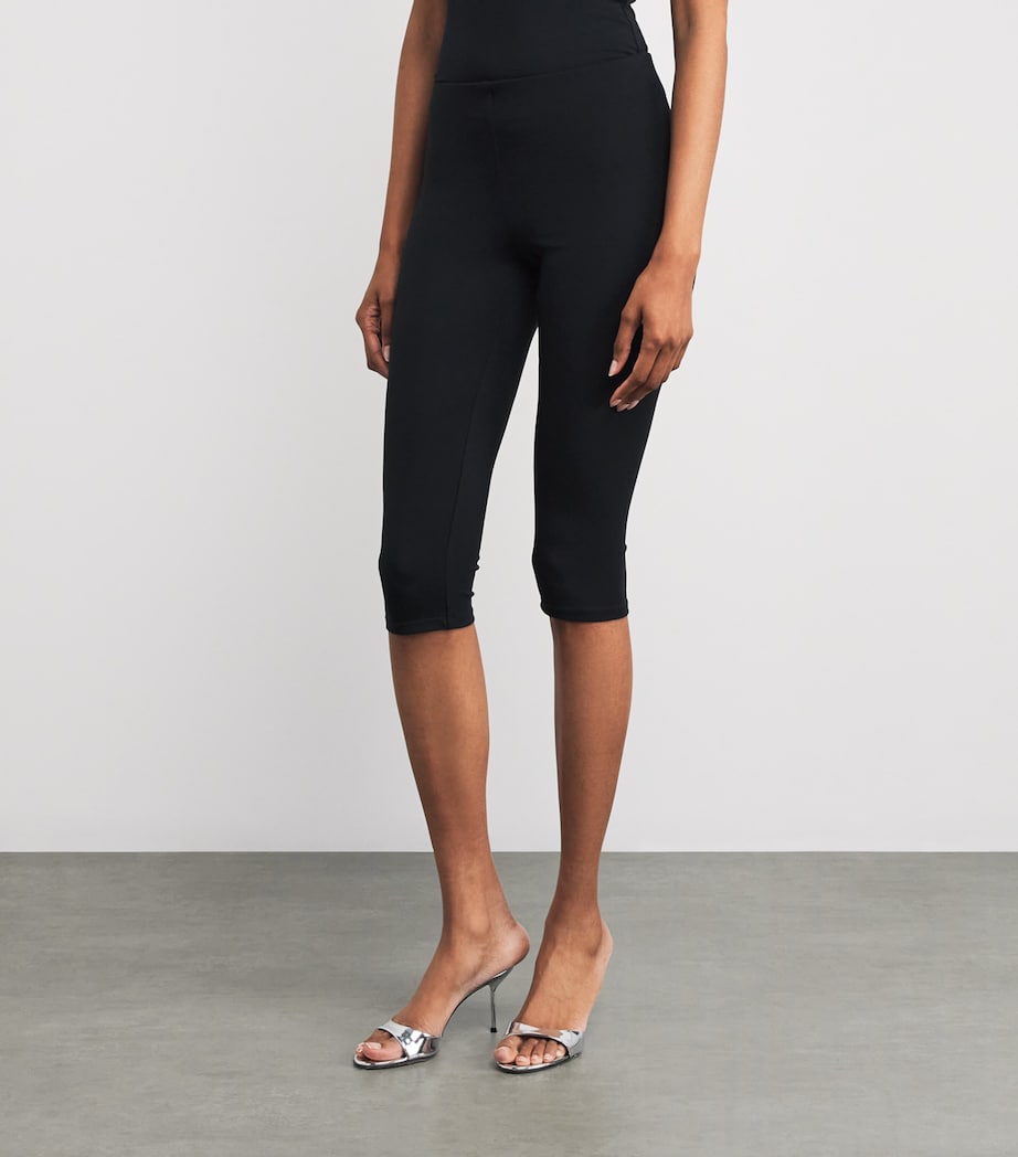 Black Smooth Layers Capri Trousers