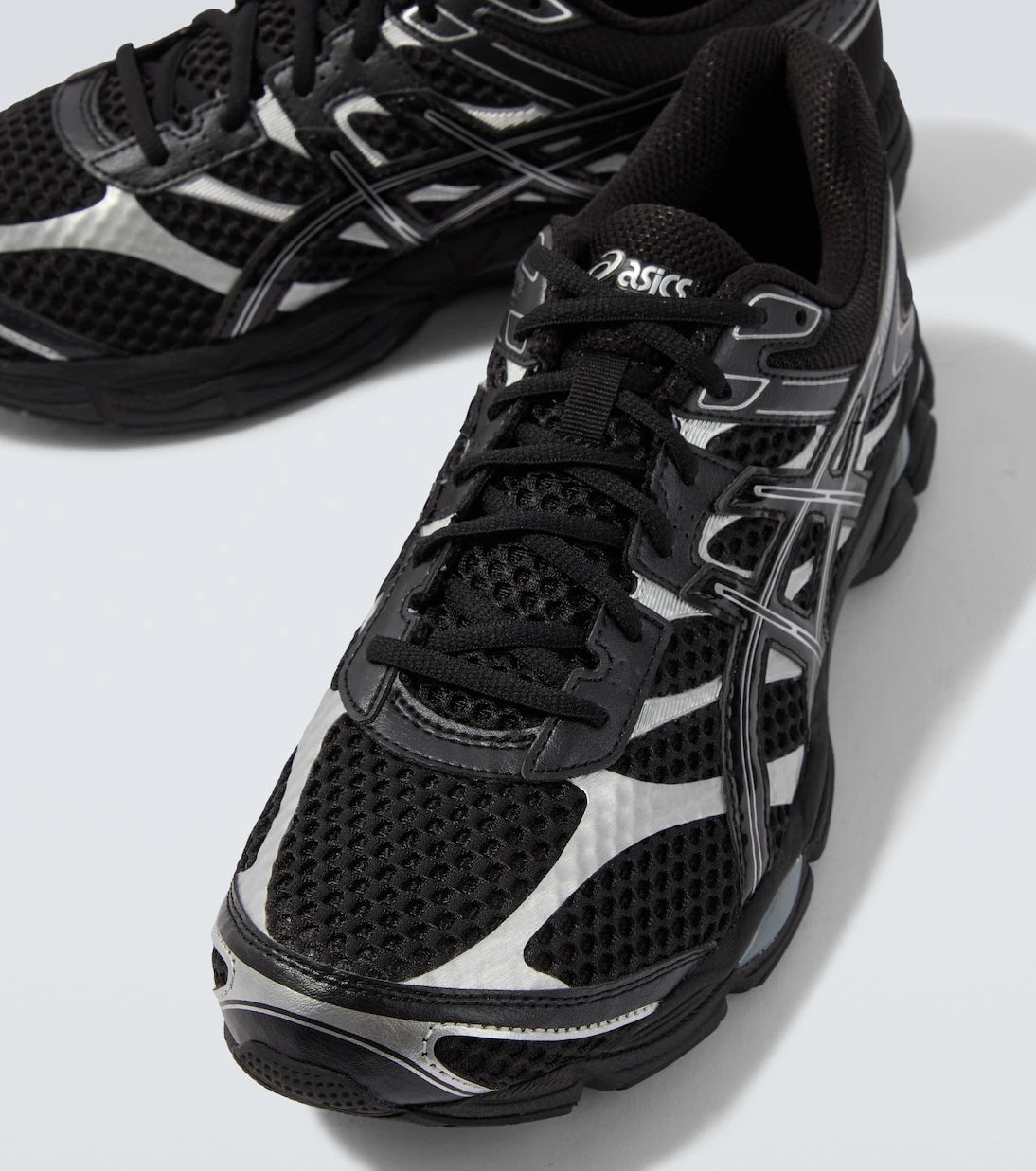 Asics - GEL-Cumulus 16 sneakers