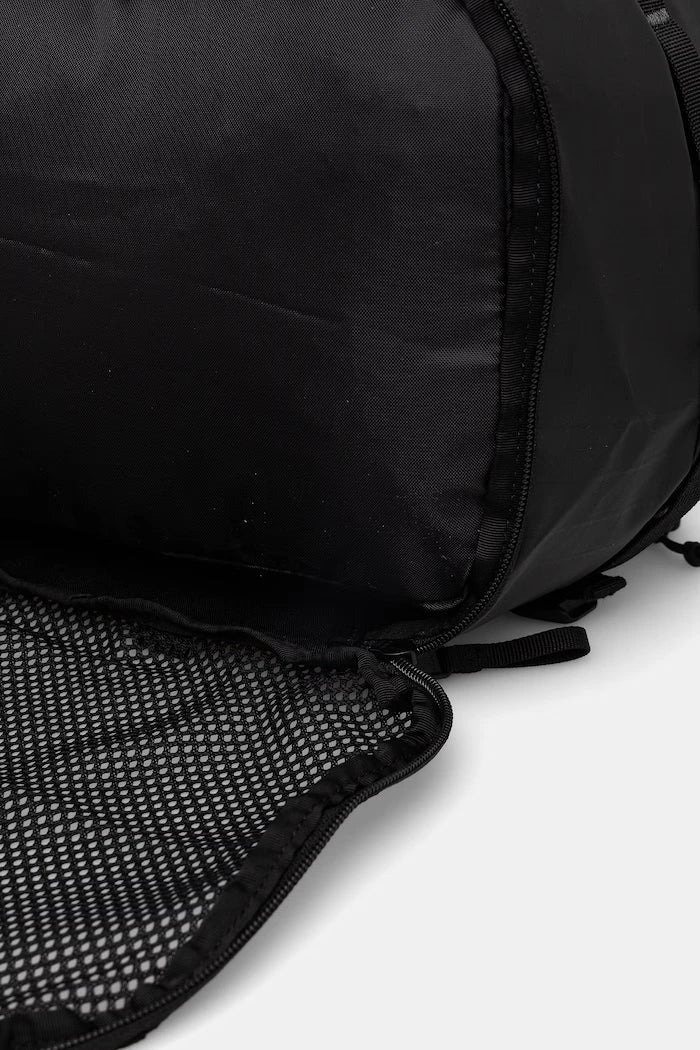 The North Face BASE CAMP VOYAGER CUBE 14L kozmetik çantası