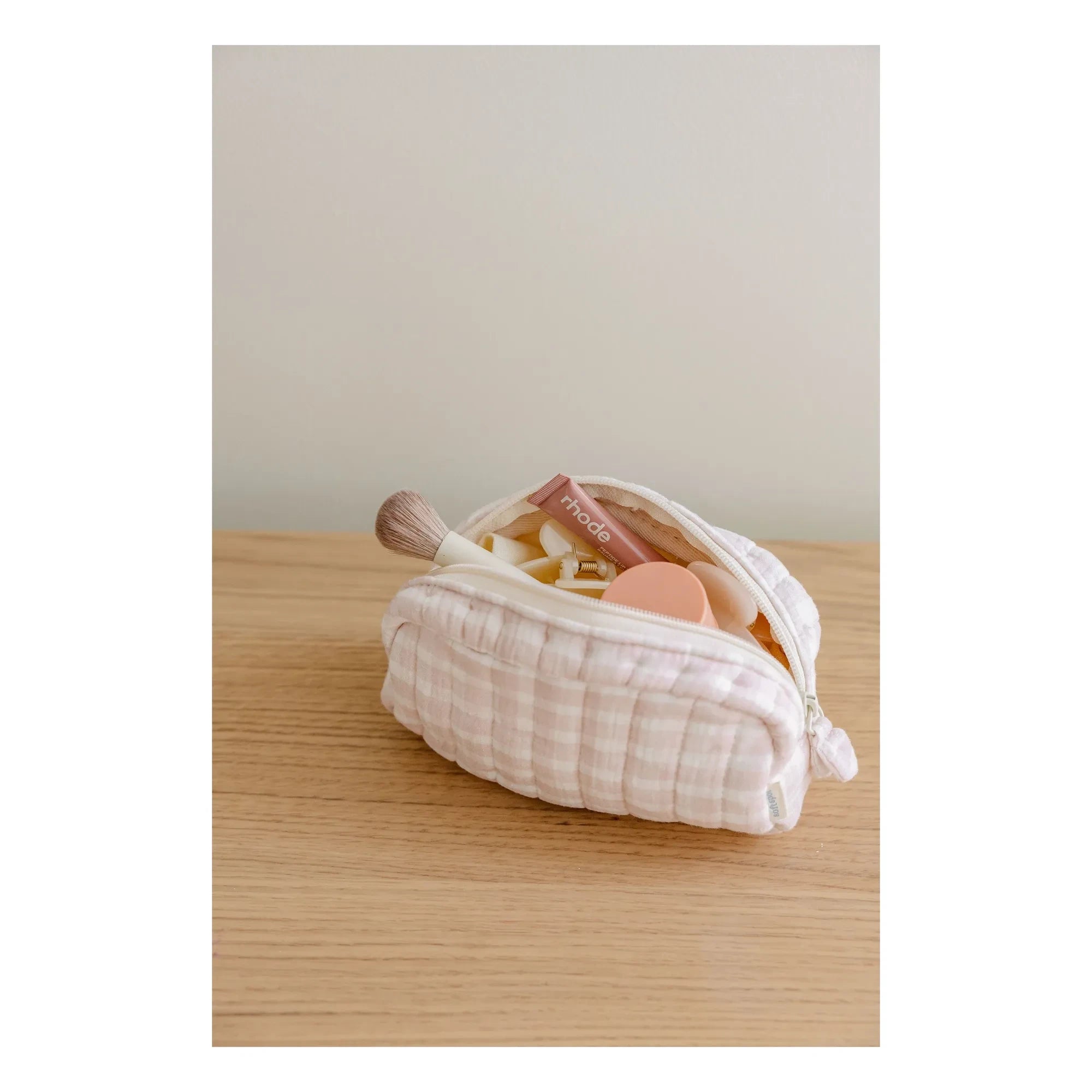 Soft Spot - Rosewater make-up bag in organic cotton | Pale Pink