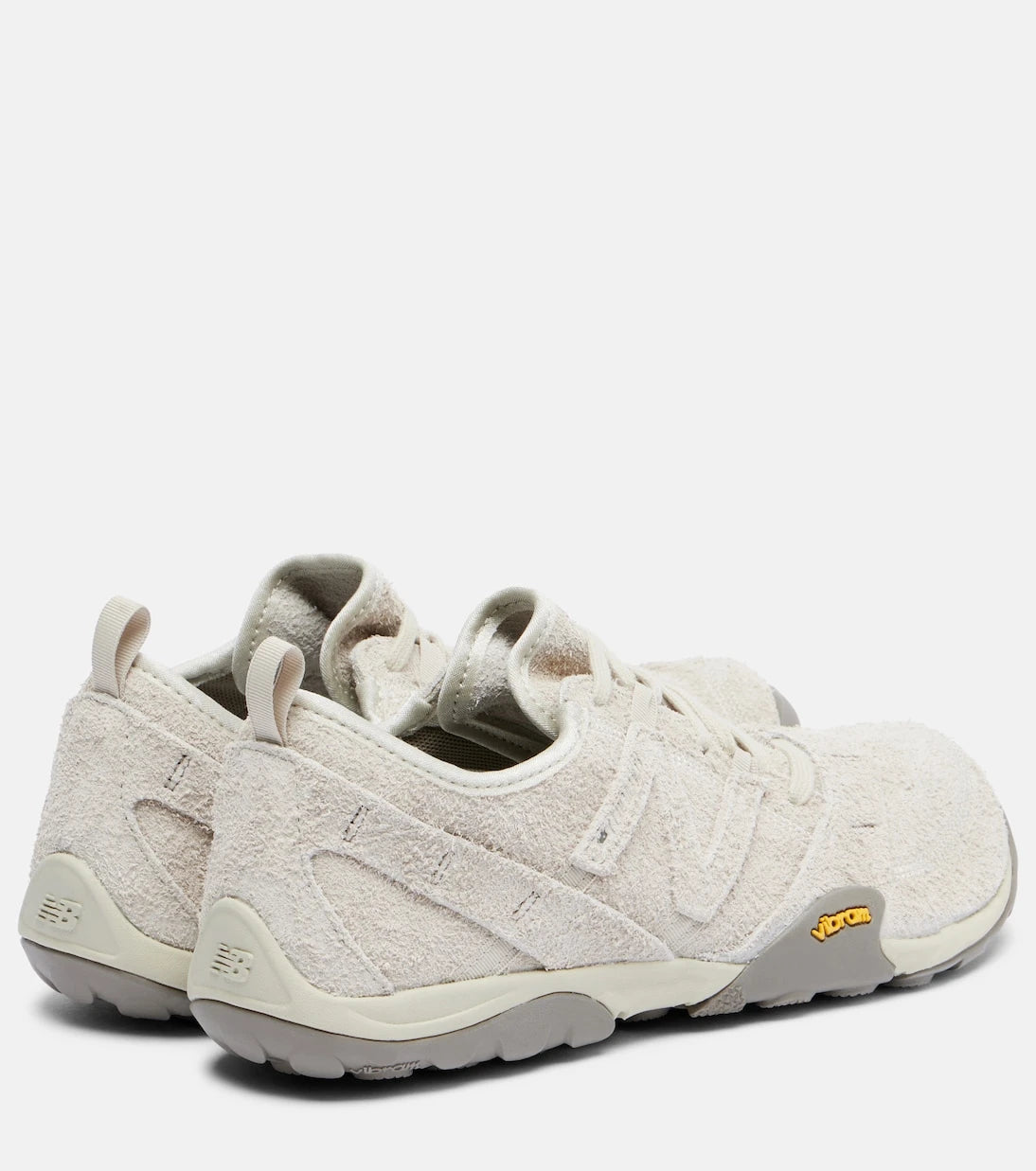 New Balance - حذاء سنيكرز MT10 شمواه