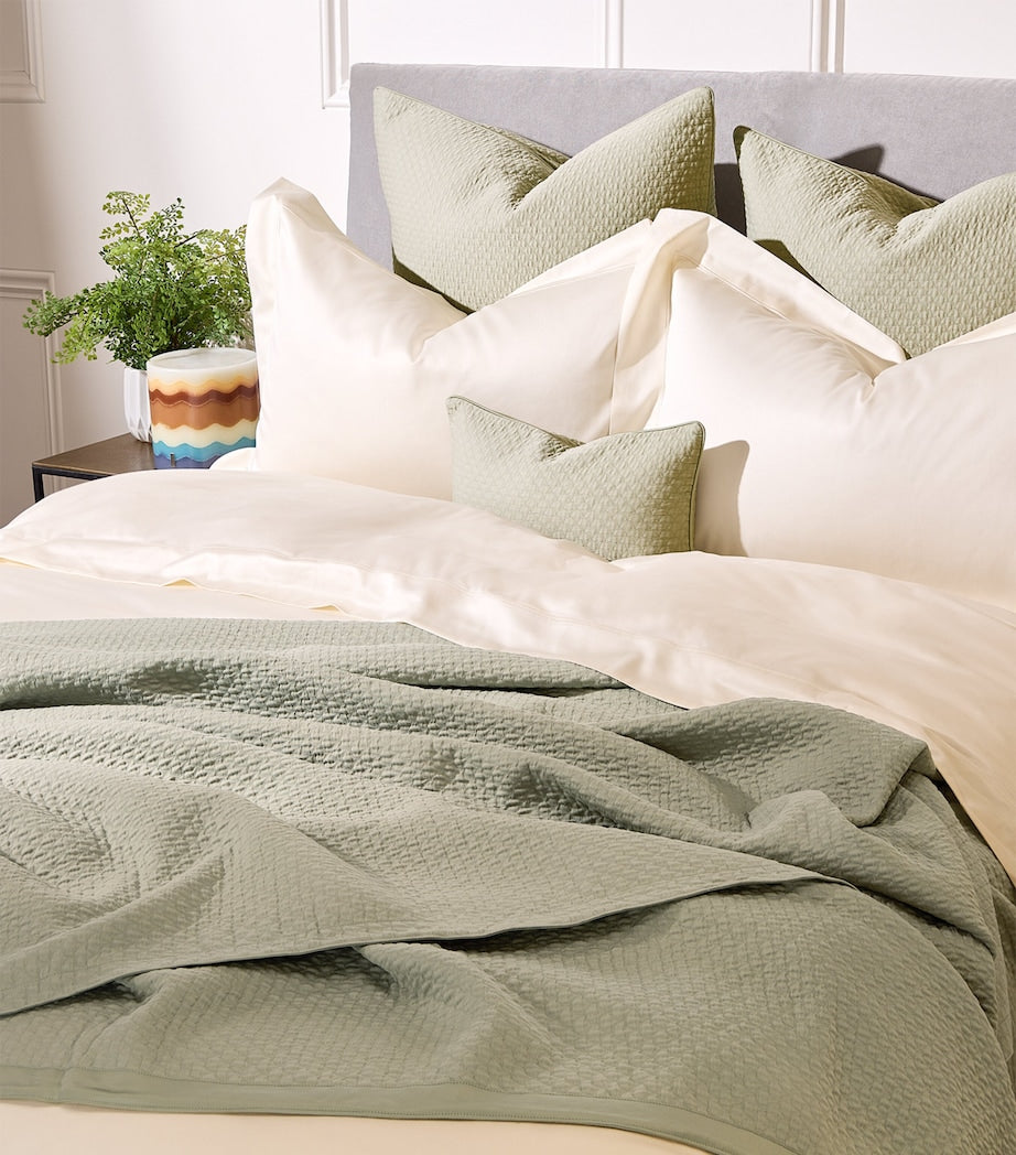 Prince King Bedspread (245cm x 255cm)