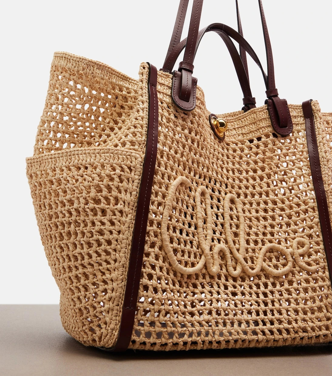 Chloé - Iconic Large raffia tote bag