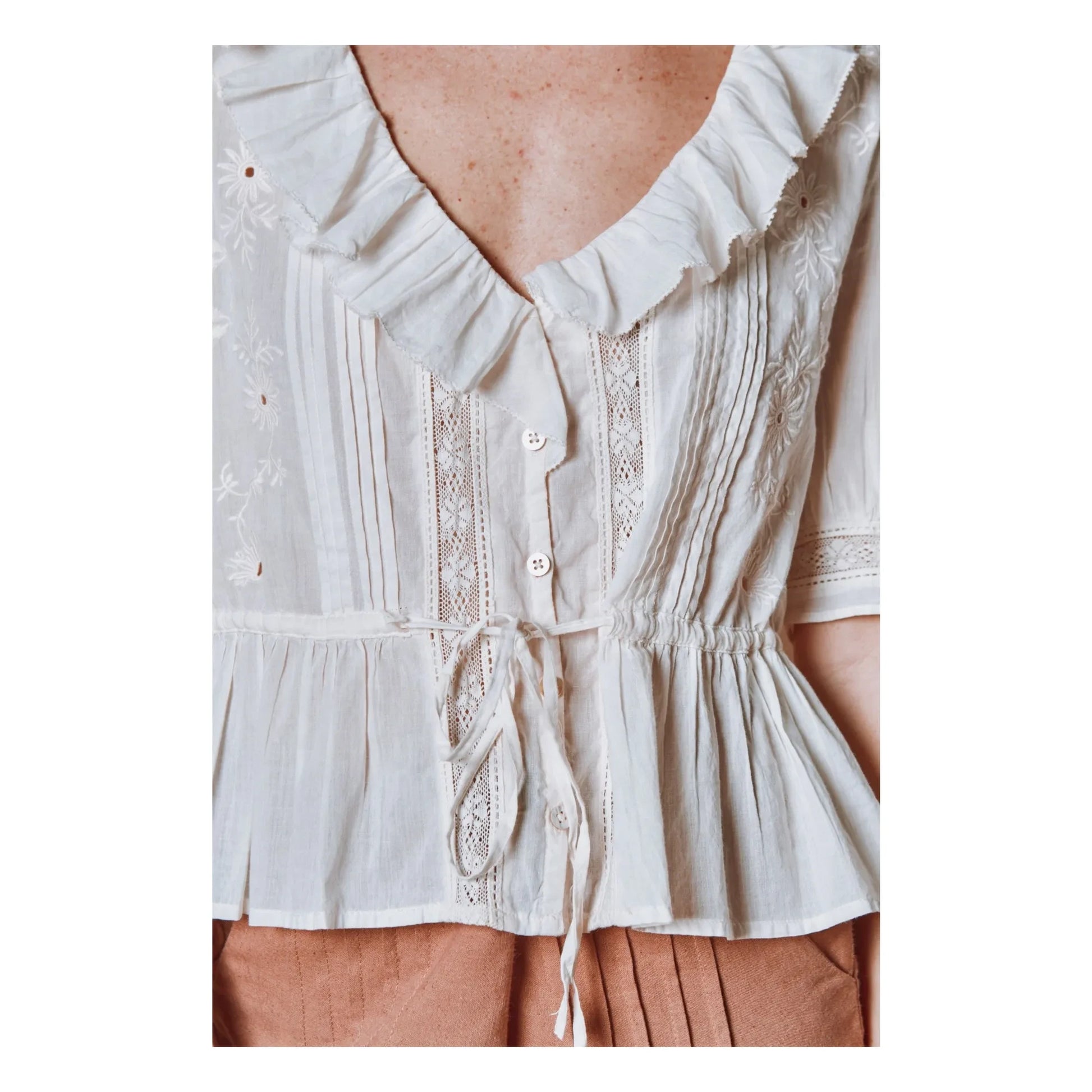 Emile et Ida - Cotton Ruffled Blouse | Cream