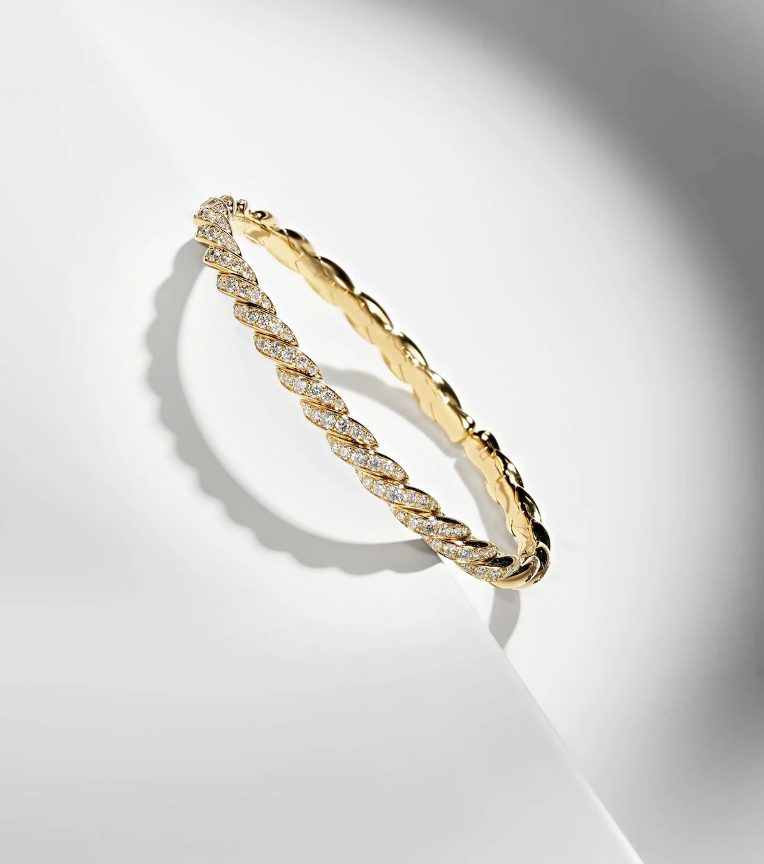 David Yurman - Sculpted Cable Flex® 18kt gold bracelet with diamonds