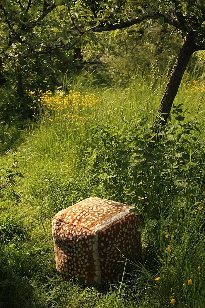 Пуф Doing Goods Fawn Pouf S