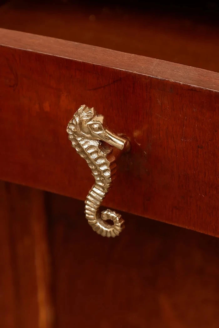 Дръжка за мебели Doing Goods Pippa Seahorse Knob