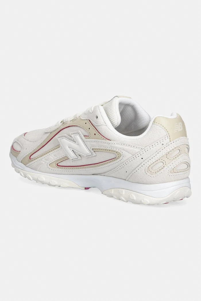 New Balance 204 маратонки дамски от велур