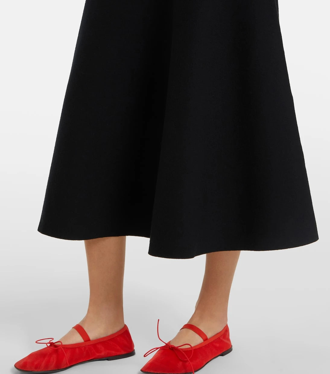 Proenza Schouler - تنورة كاتالينا متوسطة الطول من مجموعة وايت ليبل