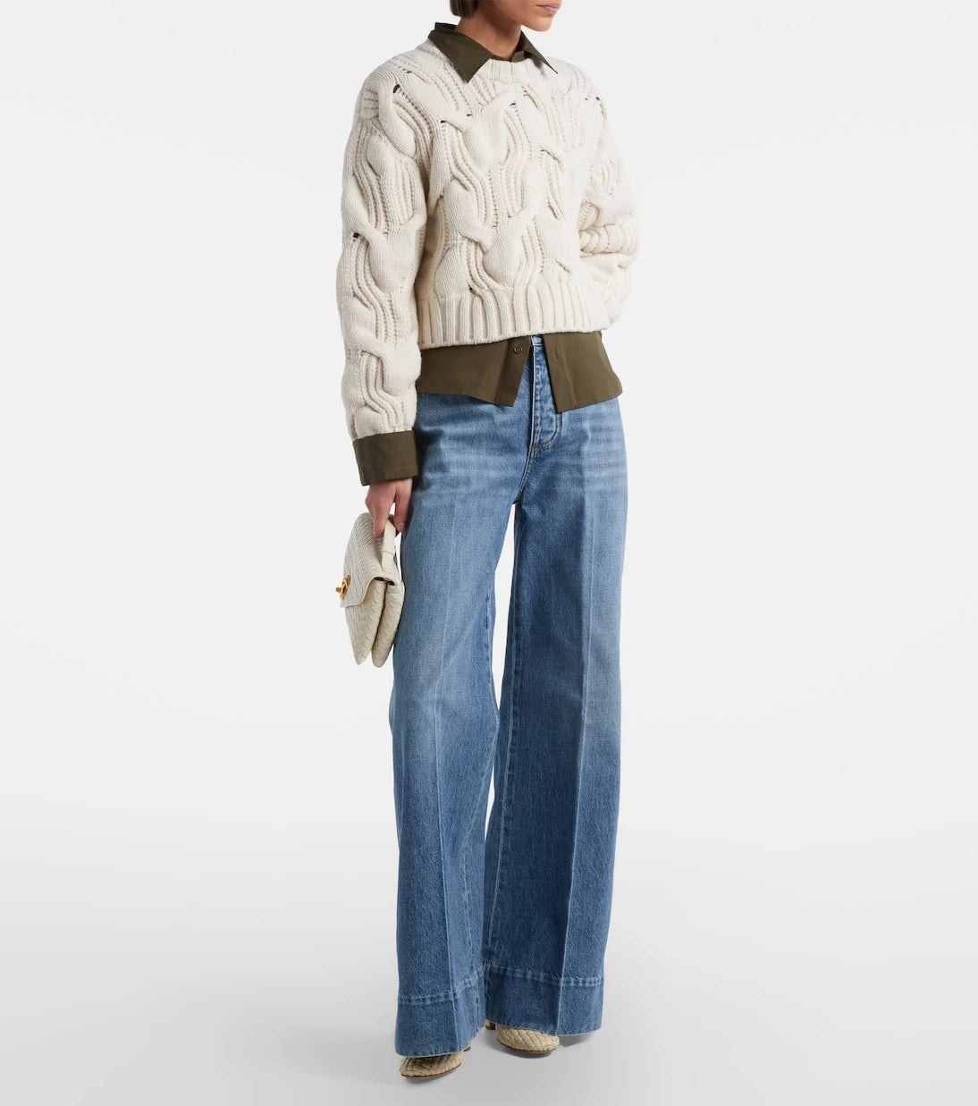 Bottega Veneta - جينز واسع الساق بخصرٍ عالٍ