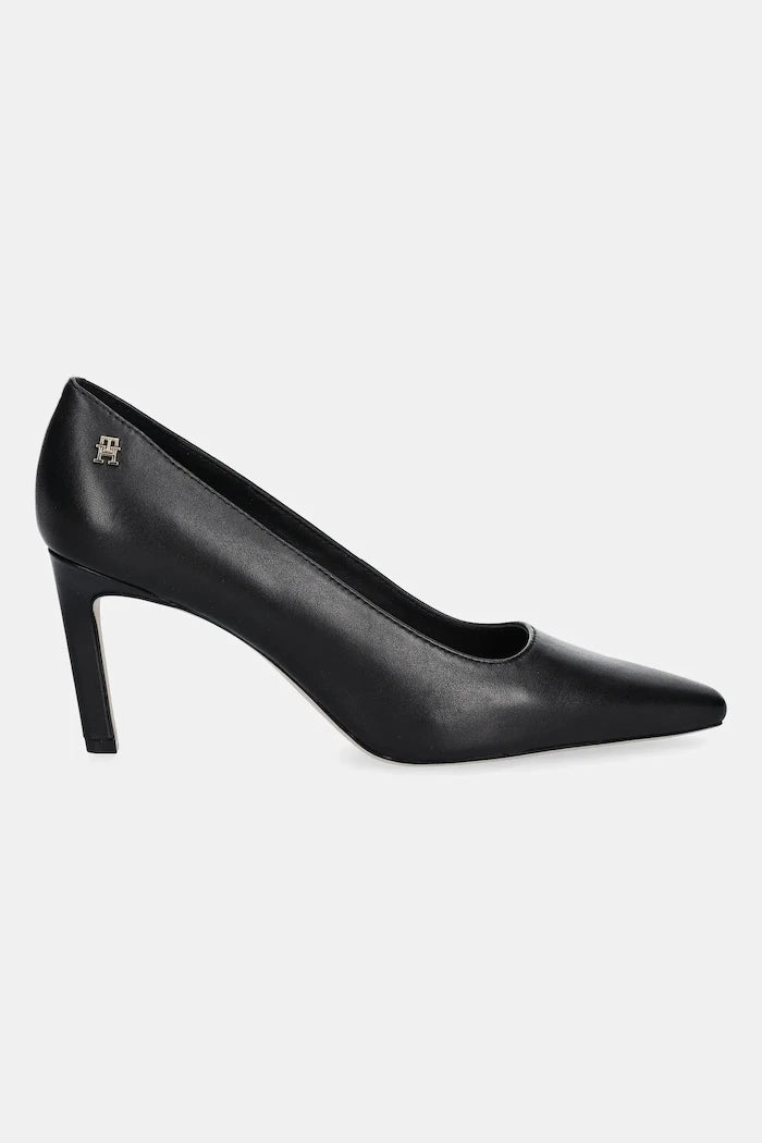 Кожени обувки с тънък ток Tommy Hilfiger TH LOGO LEATHER PUMP SLANTED HL