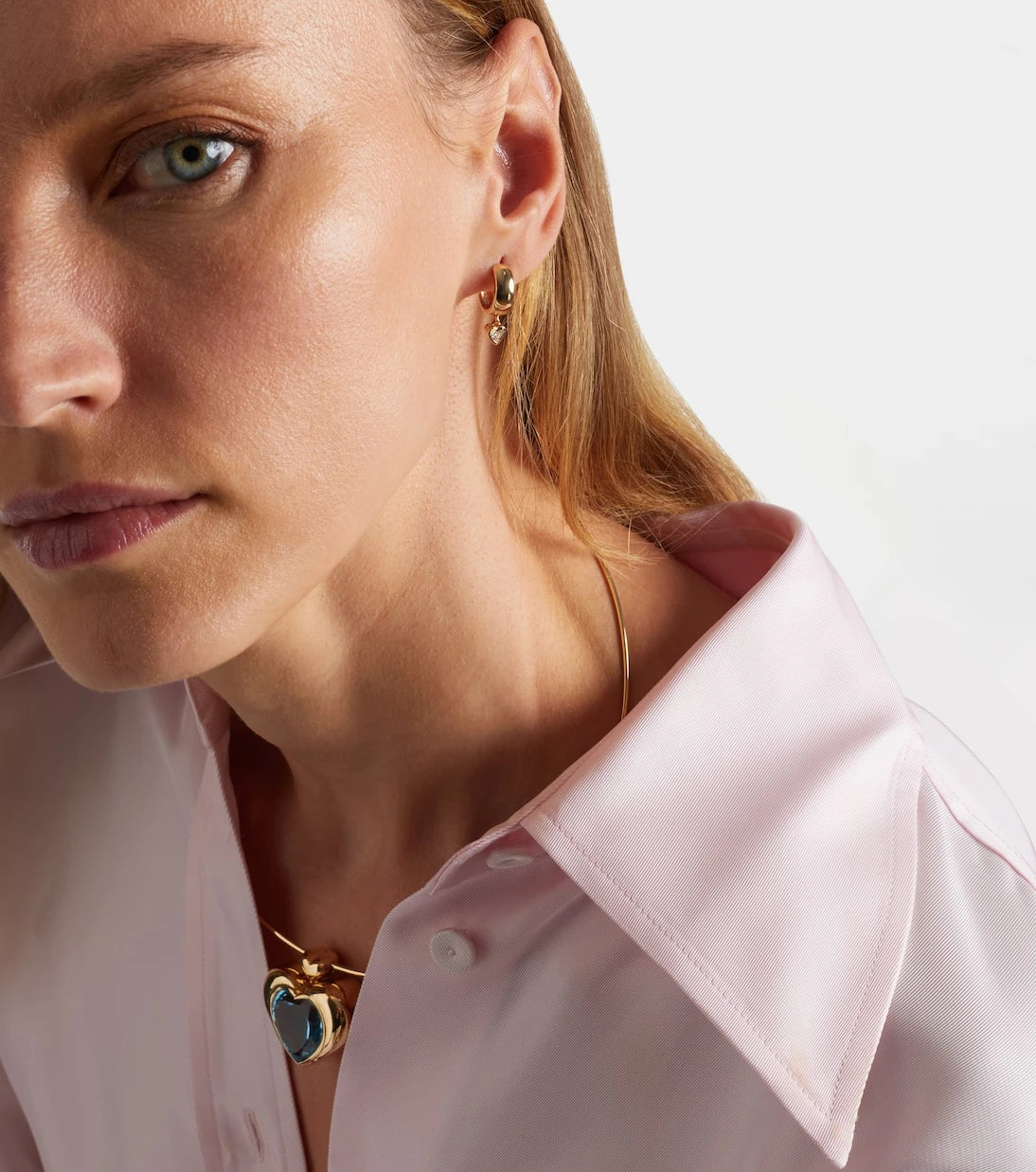 Roxanne First - 14kt gold hoop earrings with diamonds
