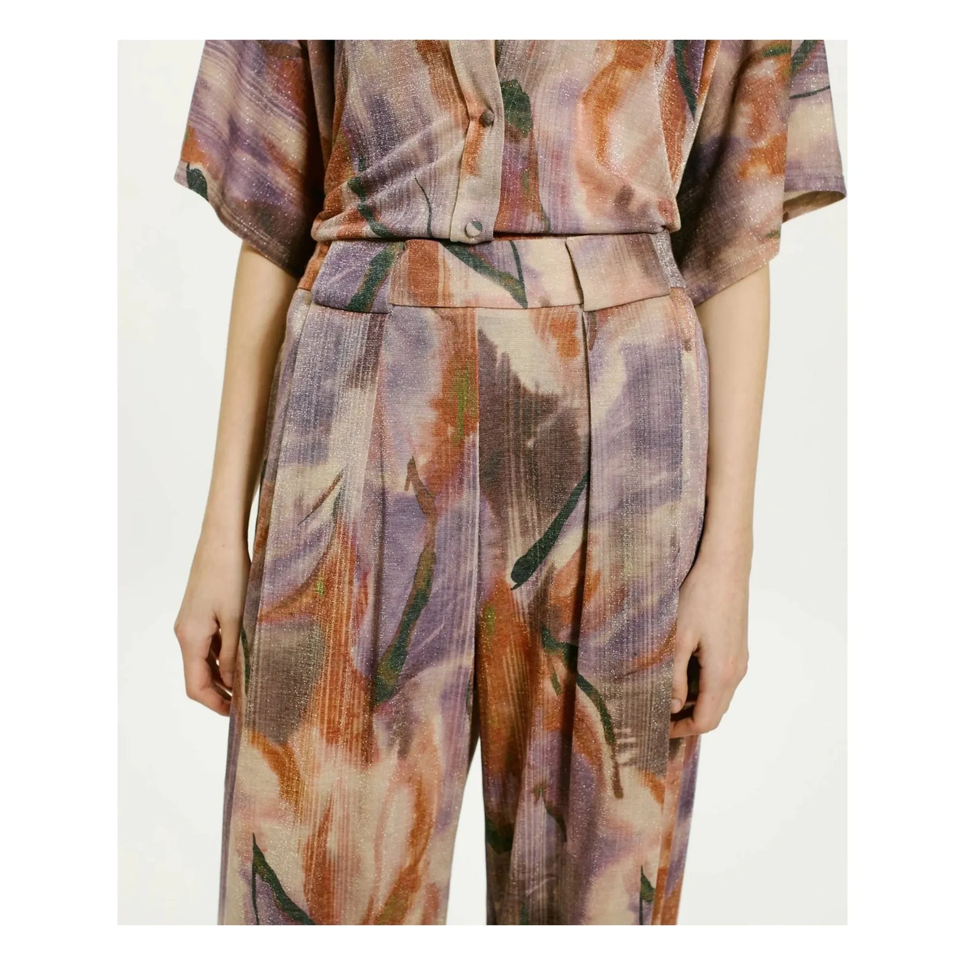 Momoni - Aspen Printed Pants | Purple