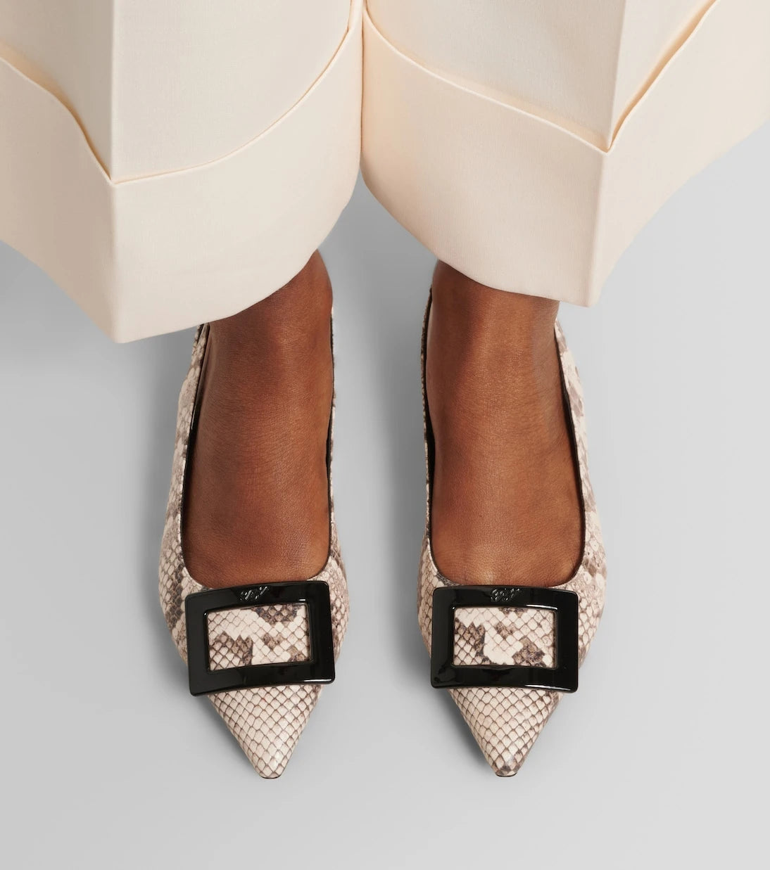 Roger Vivier - Gommettine snake-effect leather slingback flats