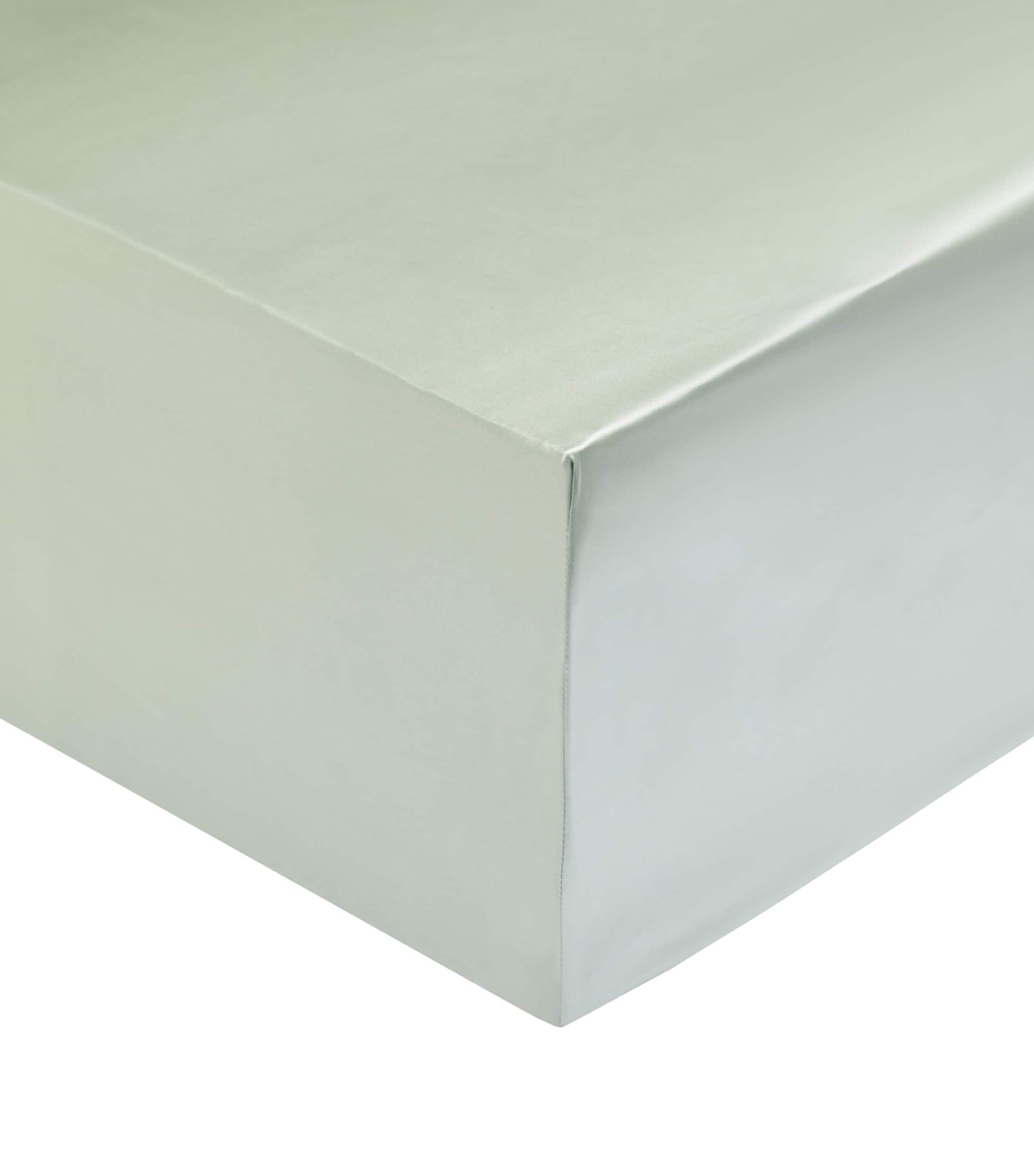 Silk King Fitted Sheet (150cm x 200cm)