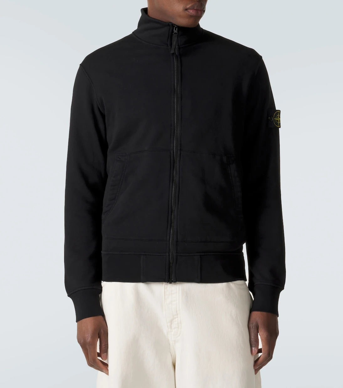Stone Island - سترة قطنية بنصف سحاب بتصميم بوصلة