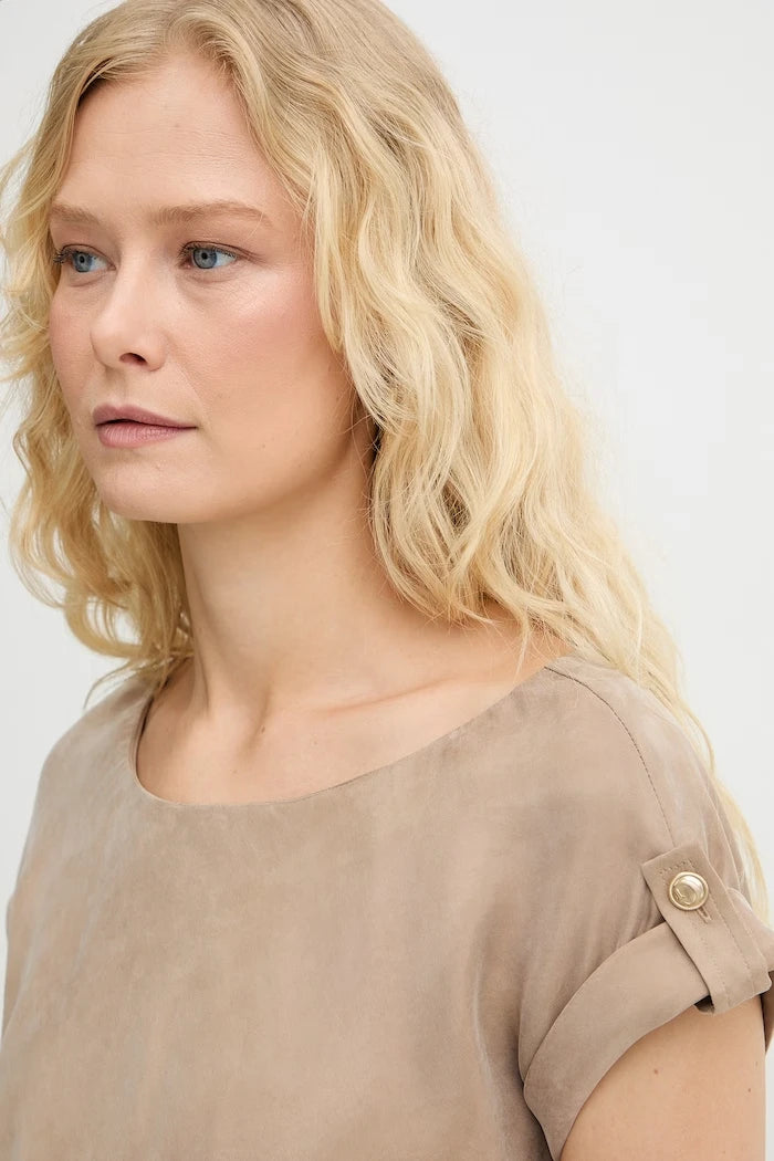 Guess рокля от вискоза DALIA
