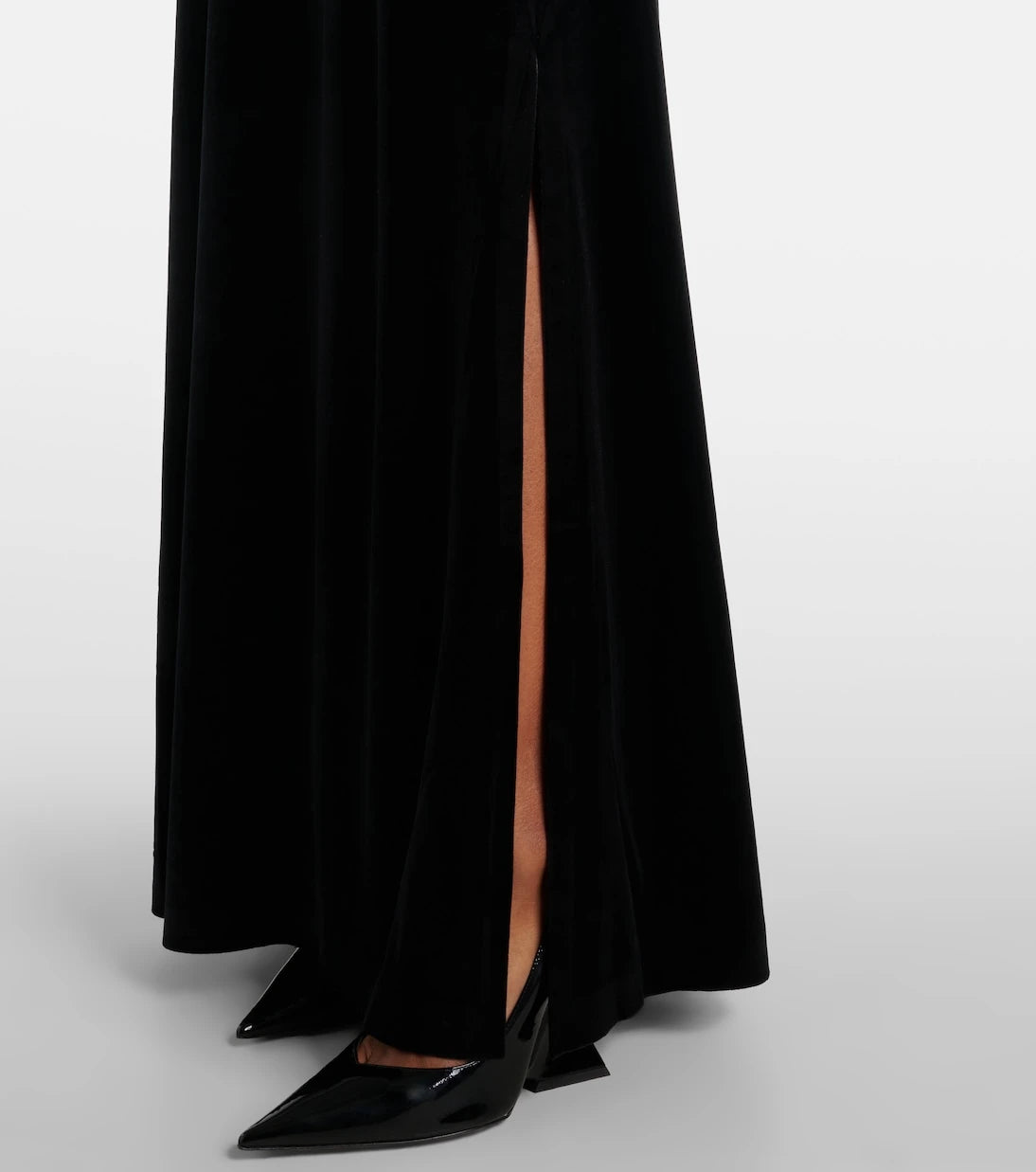 Norma Kamali - Strapless velvet gown