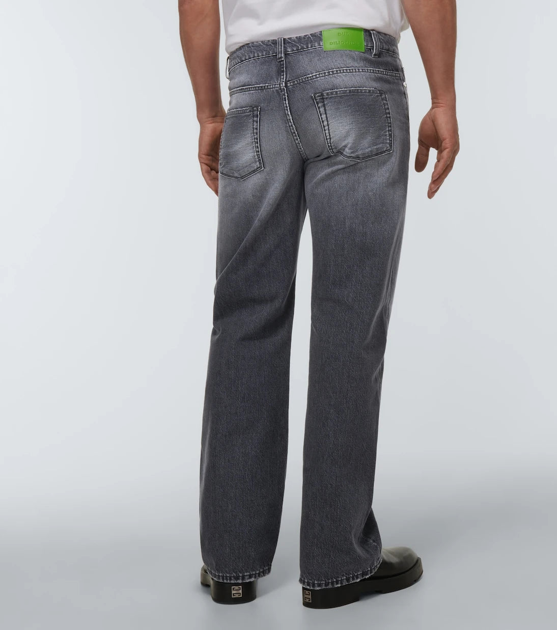 Due Diligence - Wide-leg distressed jeans
