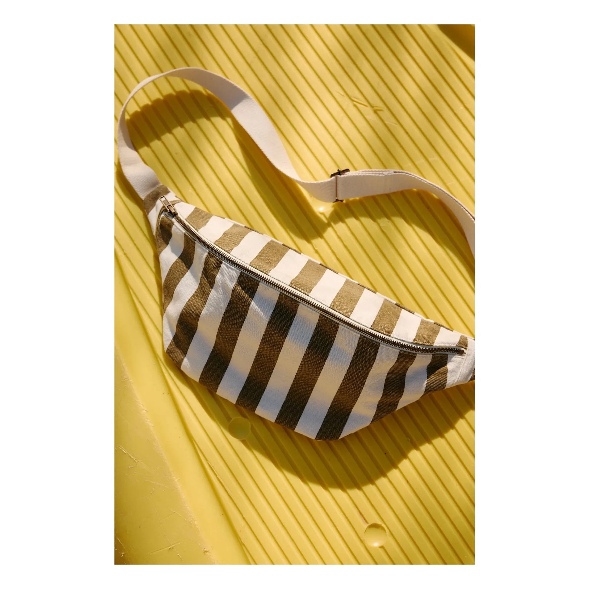 Rose in April - Striped fanny pack | Olive