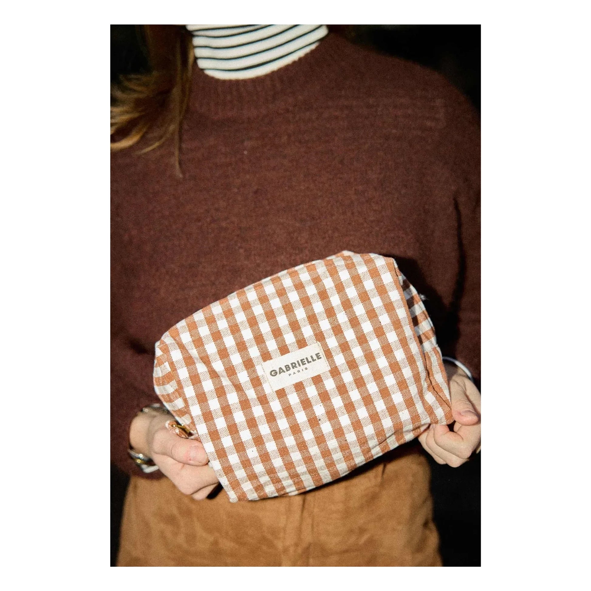 Gabrielle Paris - Gingham Moka toiletry bag  | Mocha