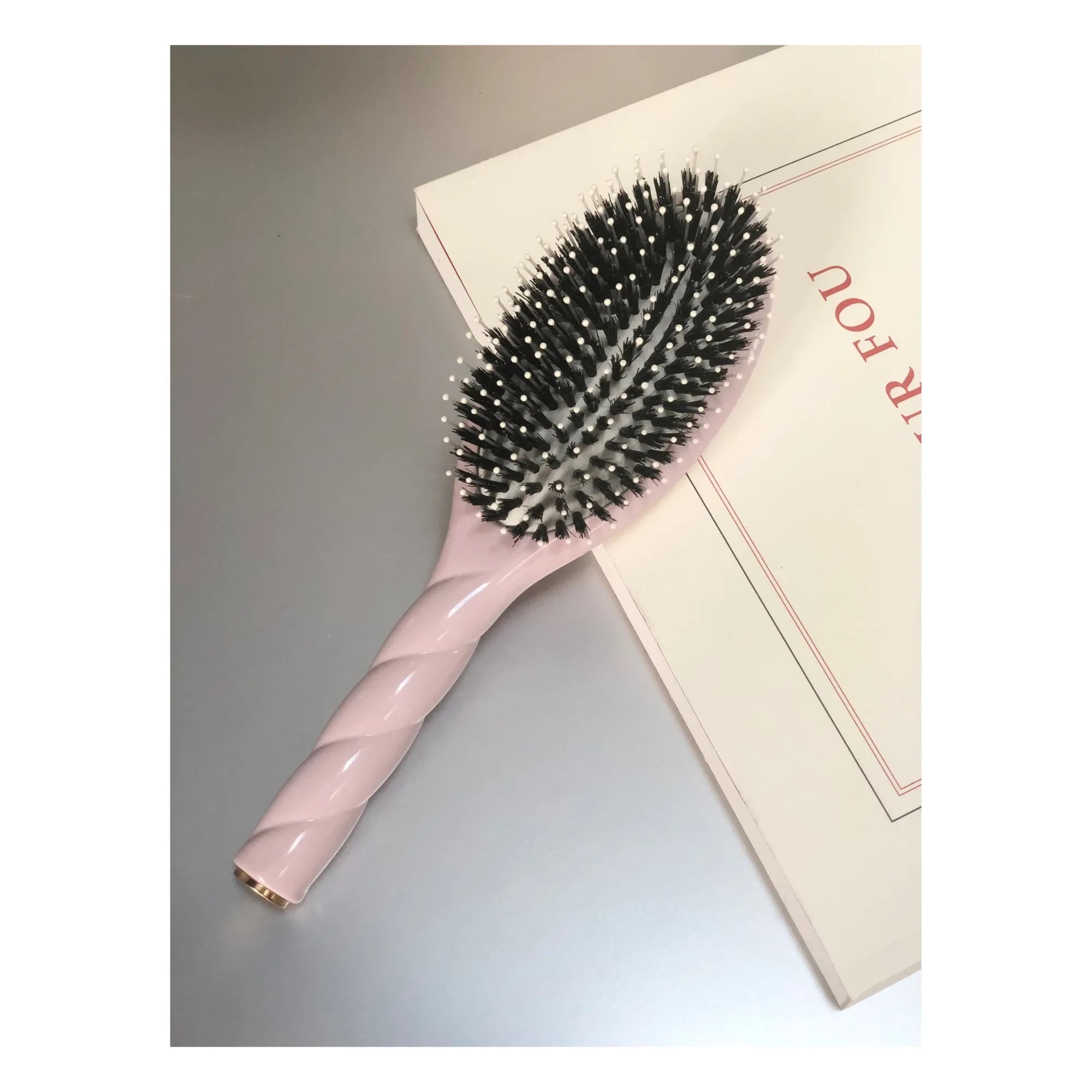 La Bonne Brosse - The Essential Soft N°03 Hairbrush - Sensitive Scalp | Pink