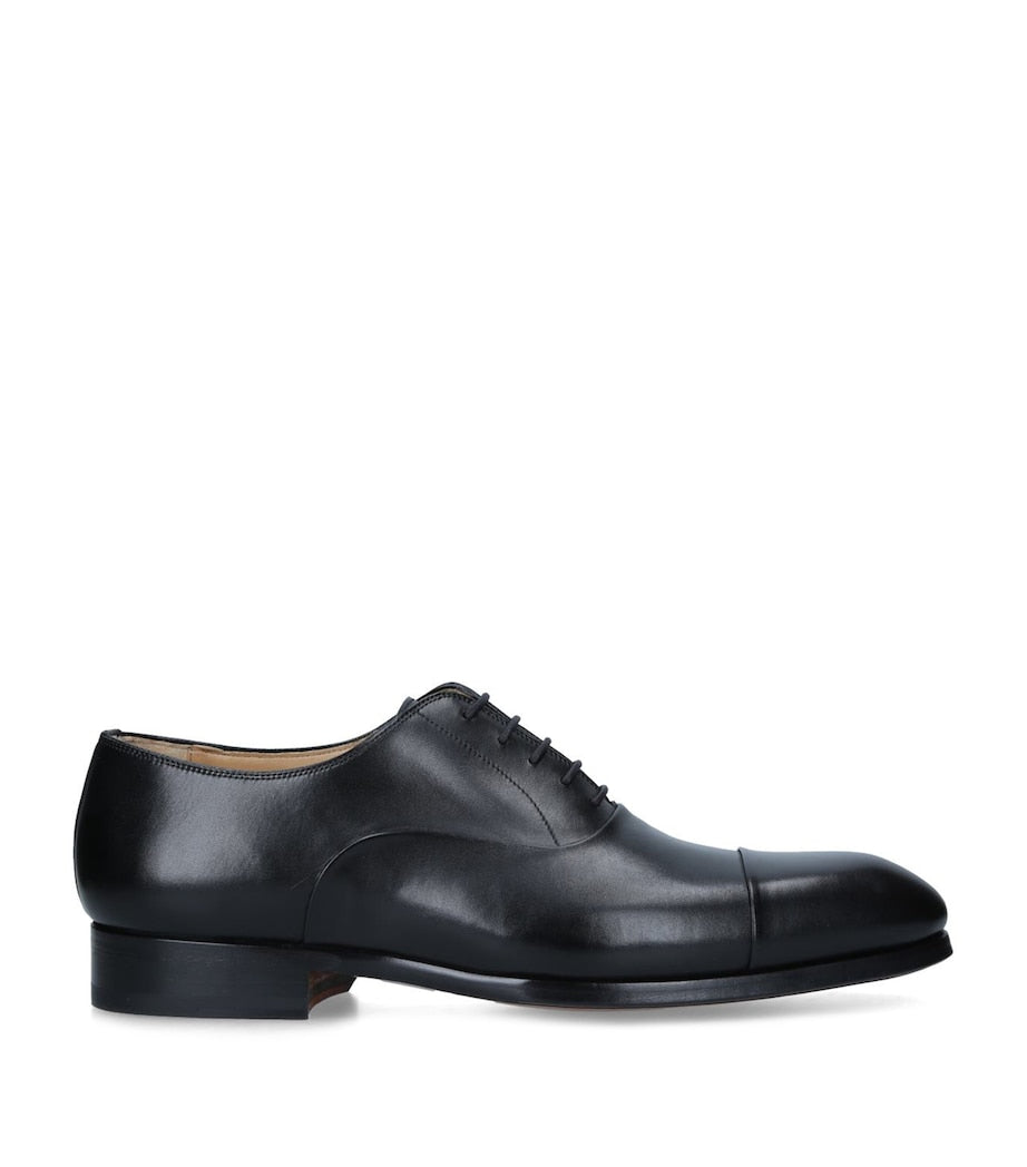 Magnanni Leather Oxford Shoes