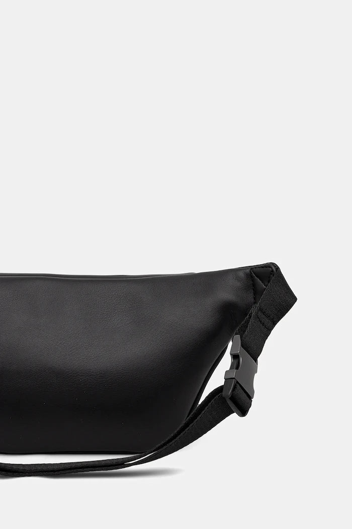 Чанта за кръст Calvin Klein