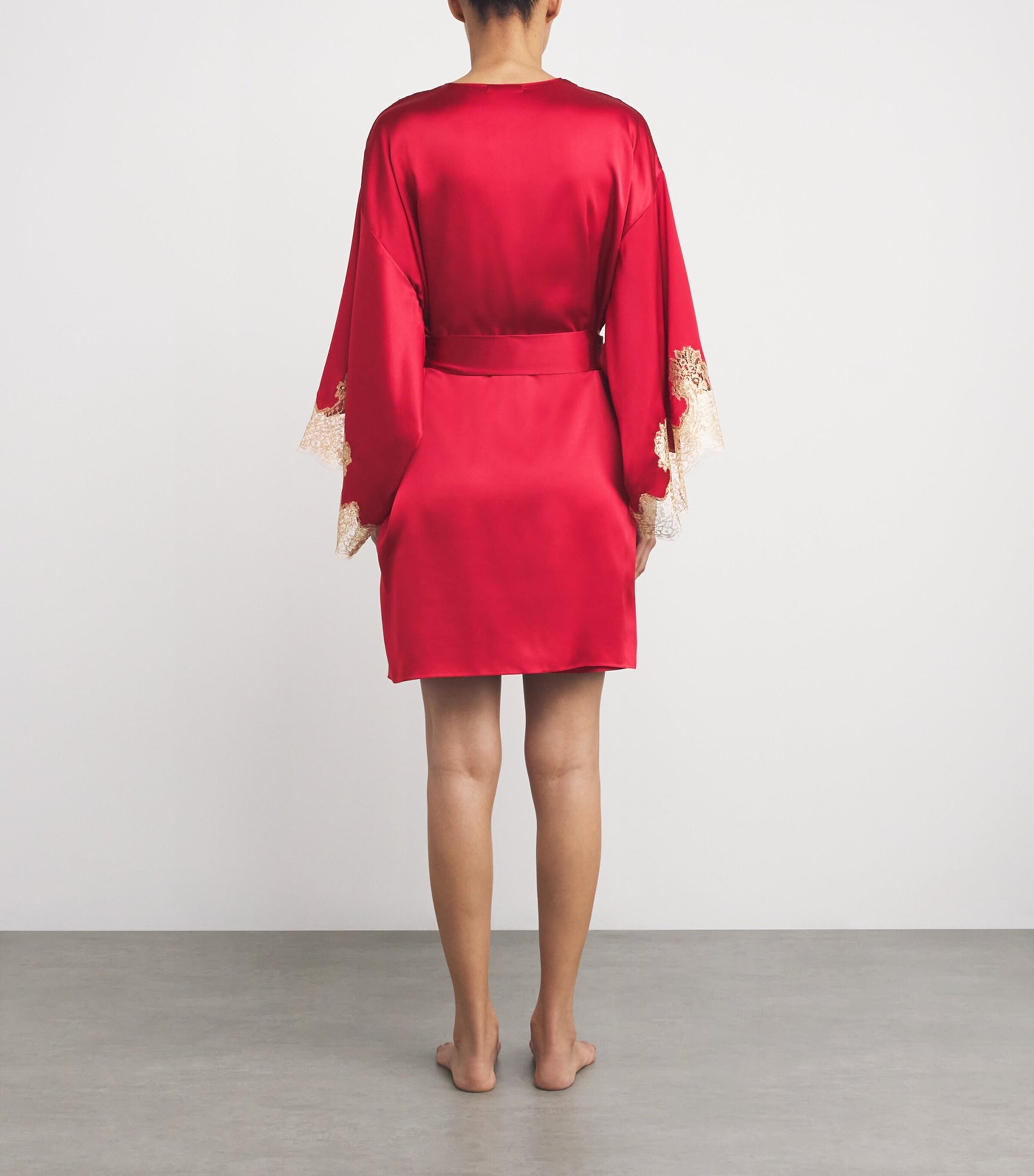 Gilda & Pearl Red Silk Lace-Trim Short Robe